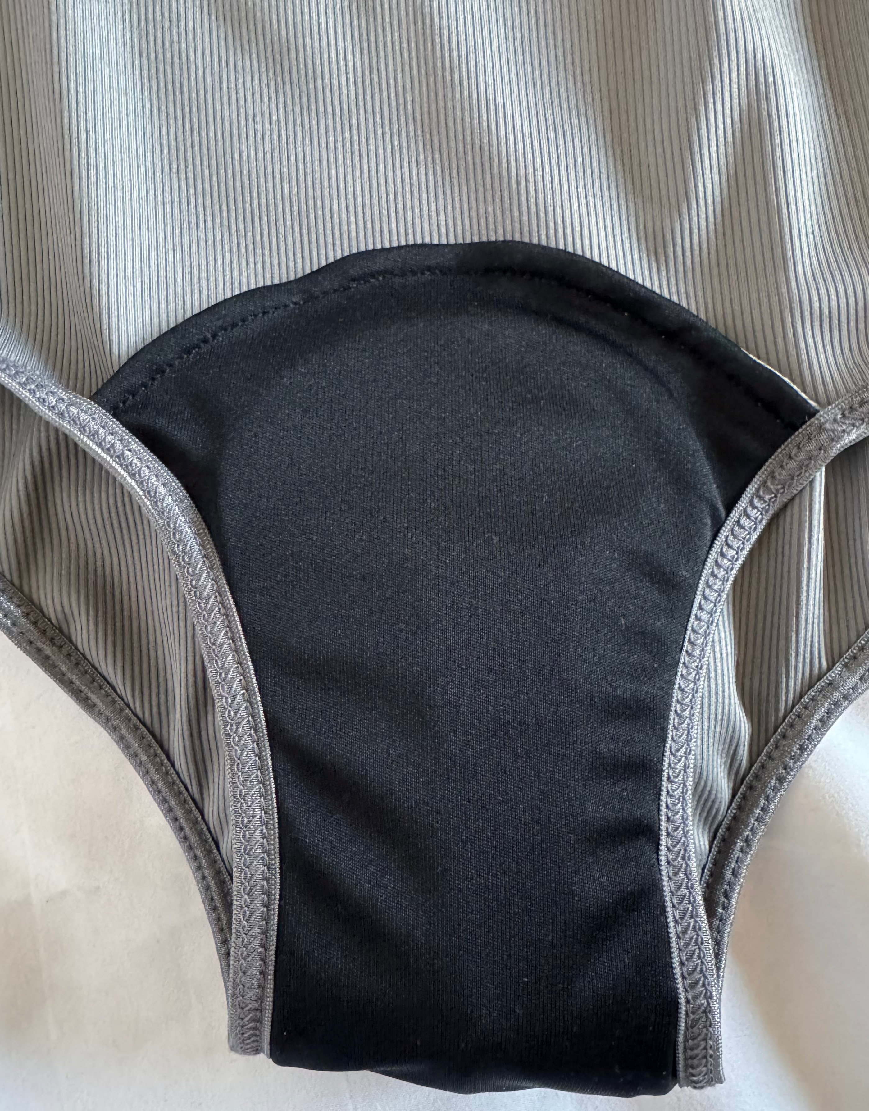 Reusable Nontoxic Absorbent Pads image 5