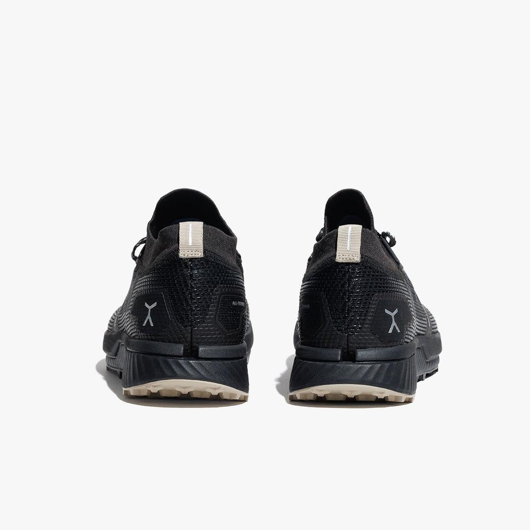 Adapt Trail Runner in Black TRL