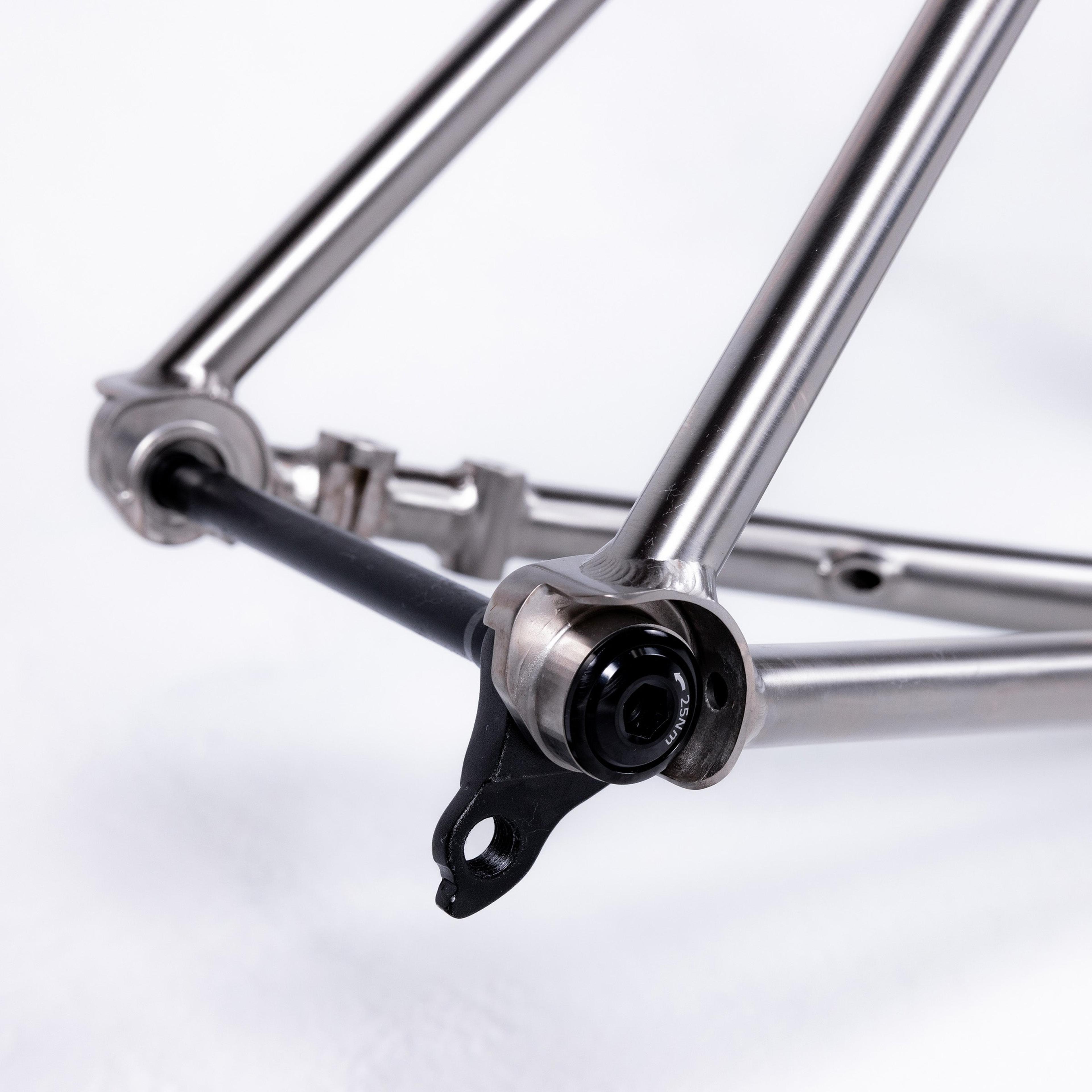 Road Ti — SRAM Force AXS, view 12