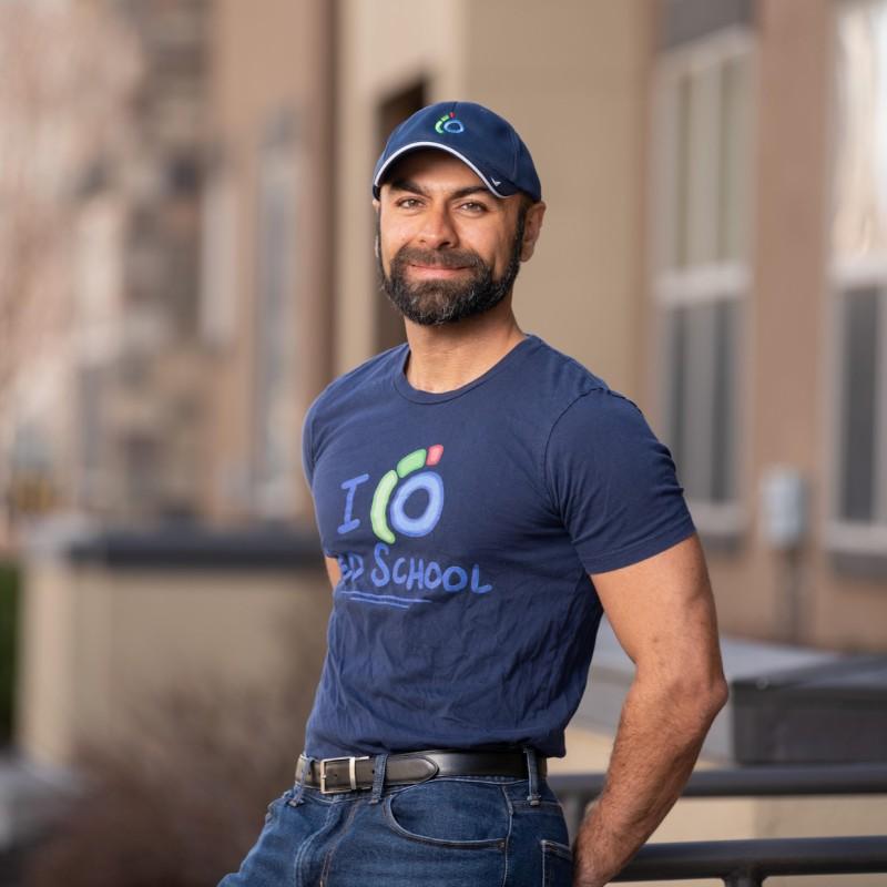 Shiv Gaglani Headshot