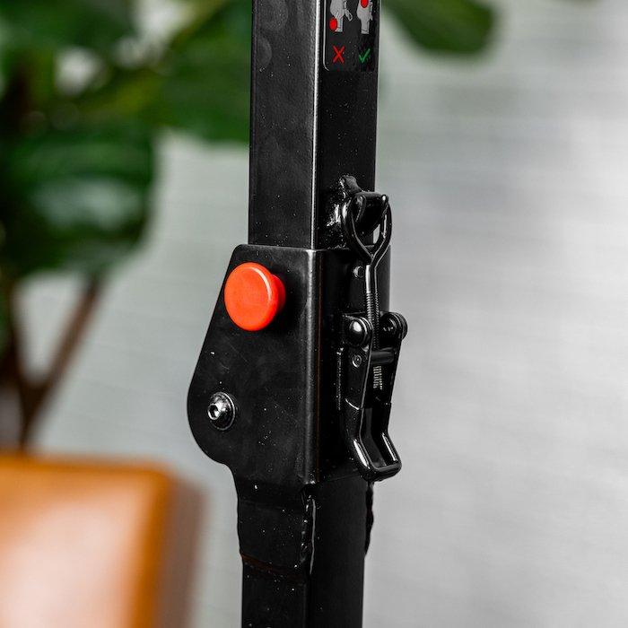 BULLBAR 2.0 - Portable Pull-up Bar and Dip Station lifestyle 4