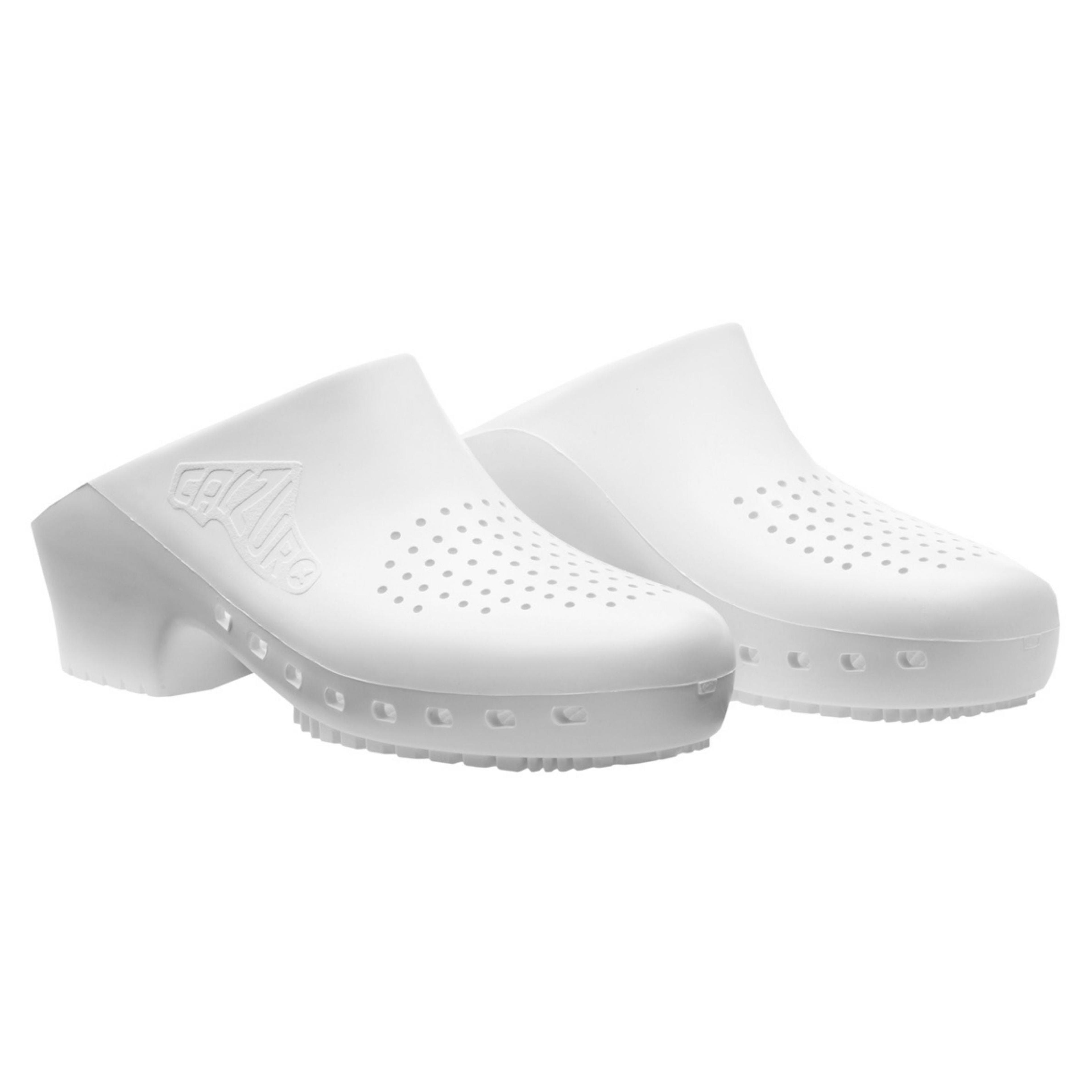 Calzuro Classic With Holes - White image 4