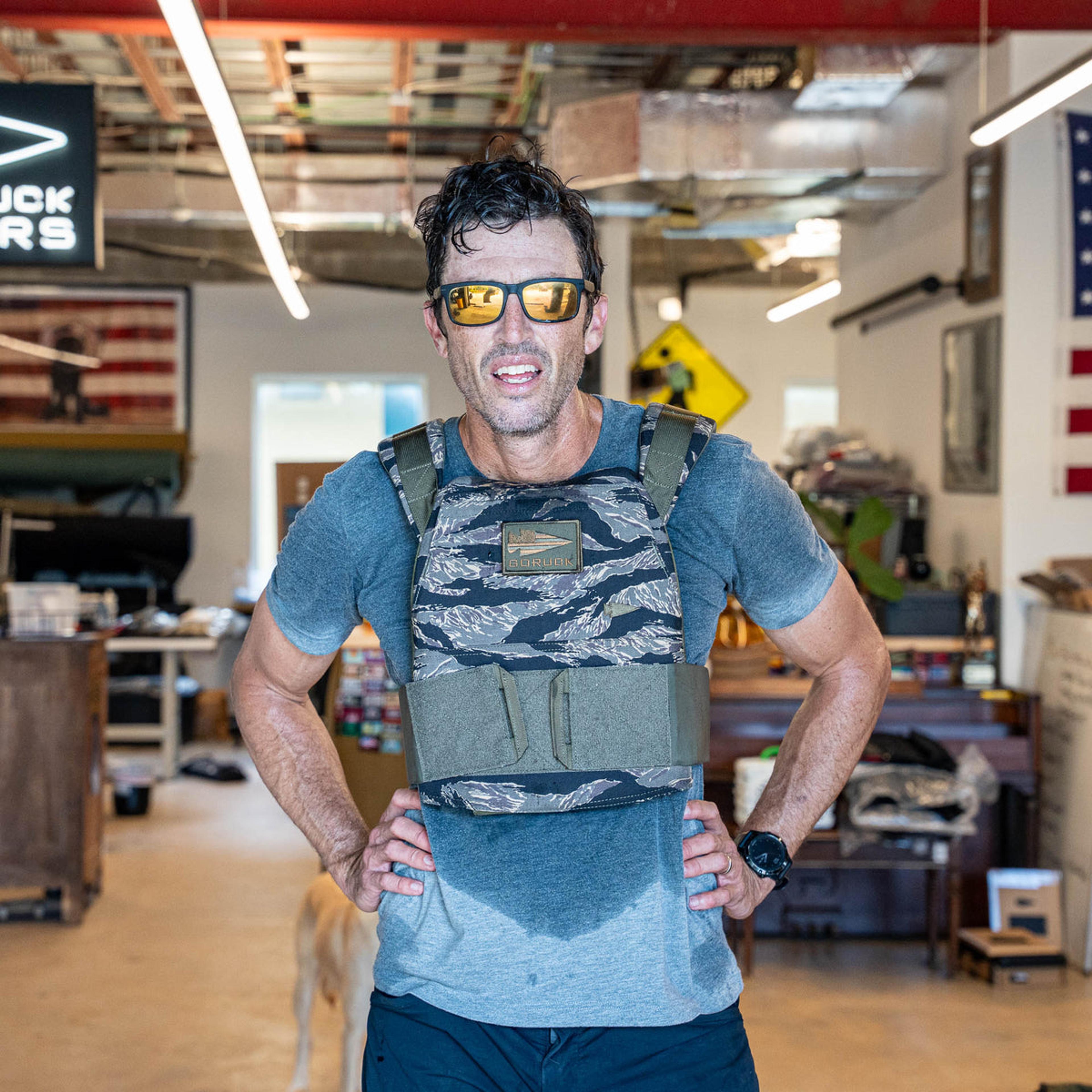 Product image for Rucking Weight Vest in Tiger Stripe