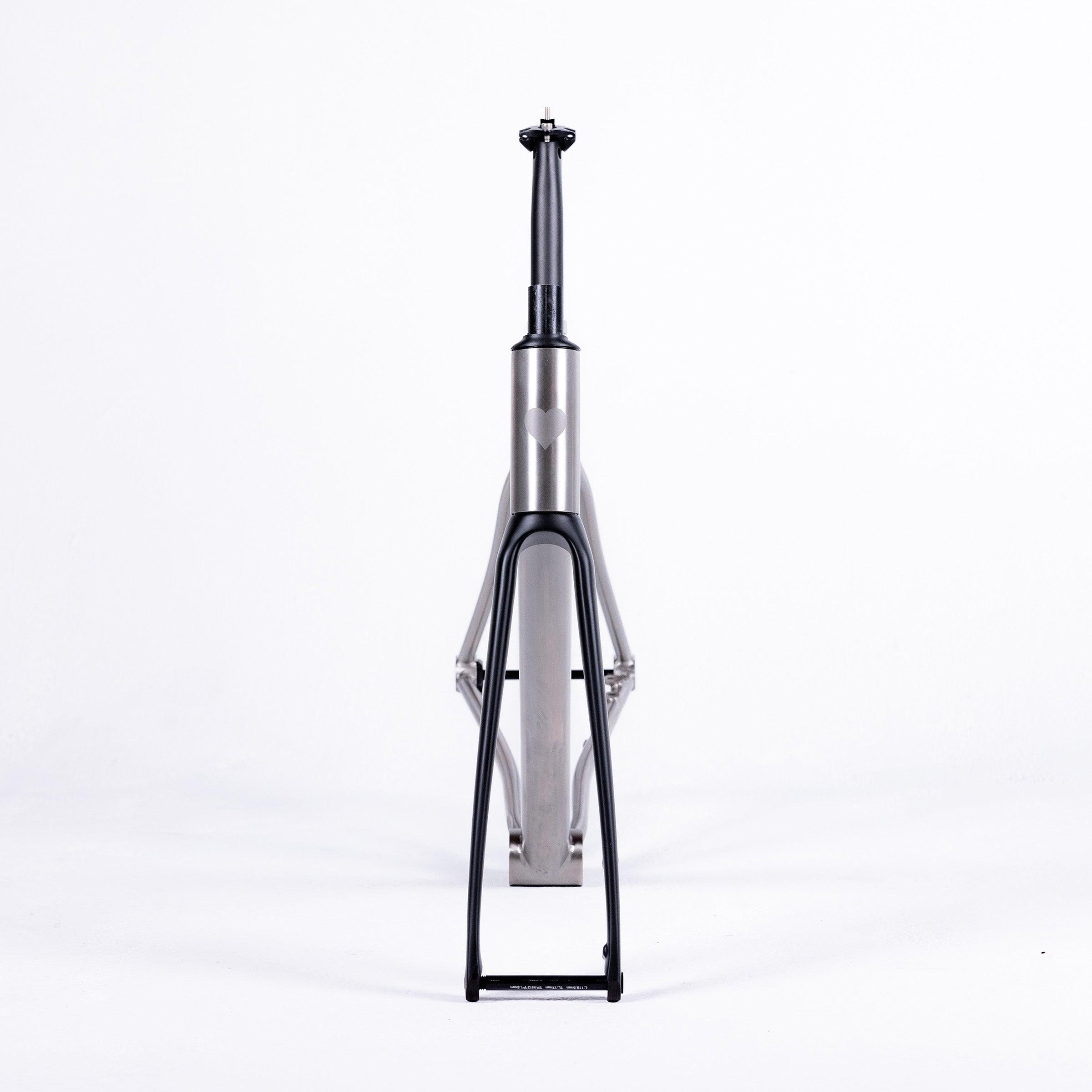 Road Ti — SRAM Rival AXS, view 6