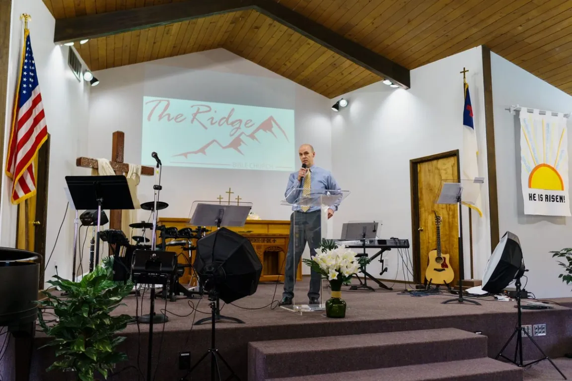 Pastor Alec Paul of the Ridge BIble Church preaching