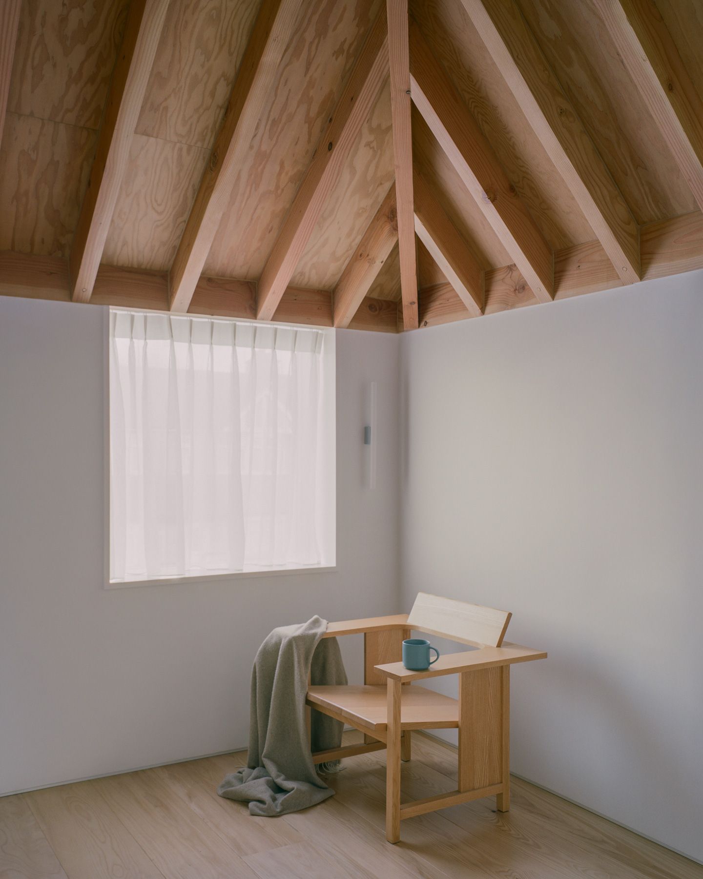 Wadhal – Wade House bedroom bay window
