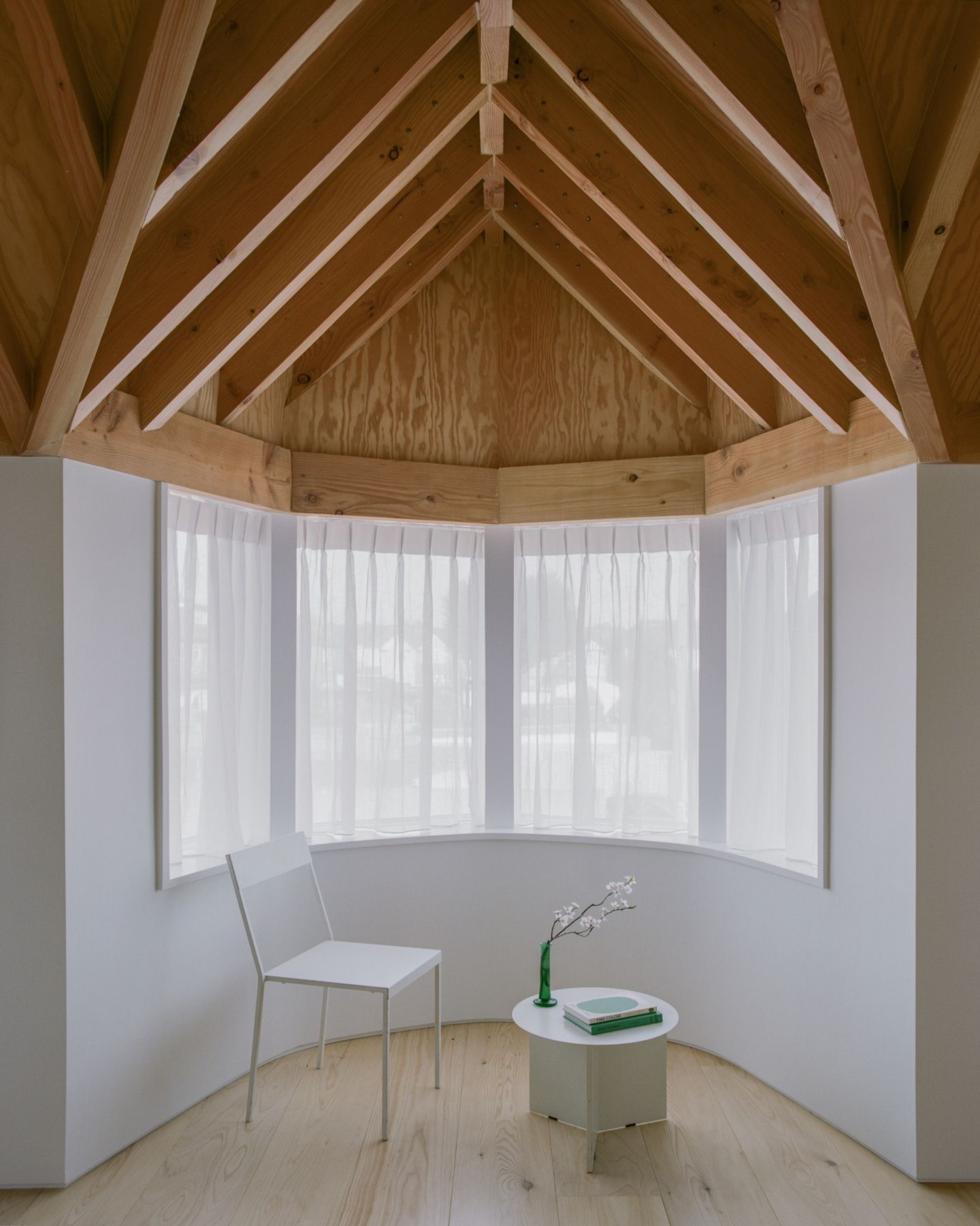 Wadhal – Wade House bedroom bay window
