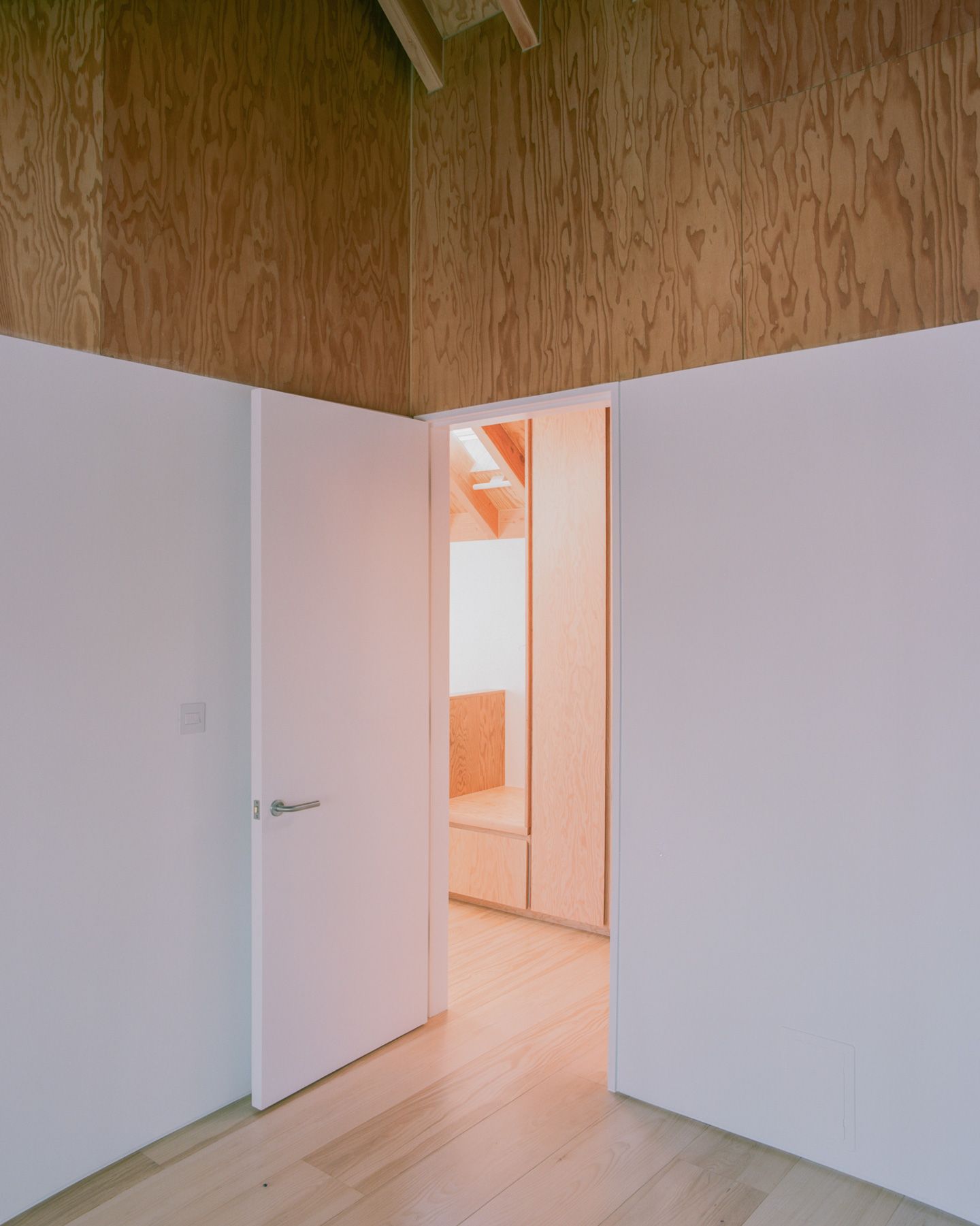 Wadhal – Wade House corner seat