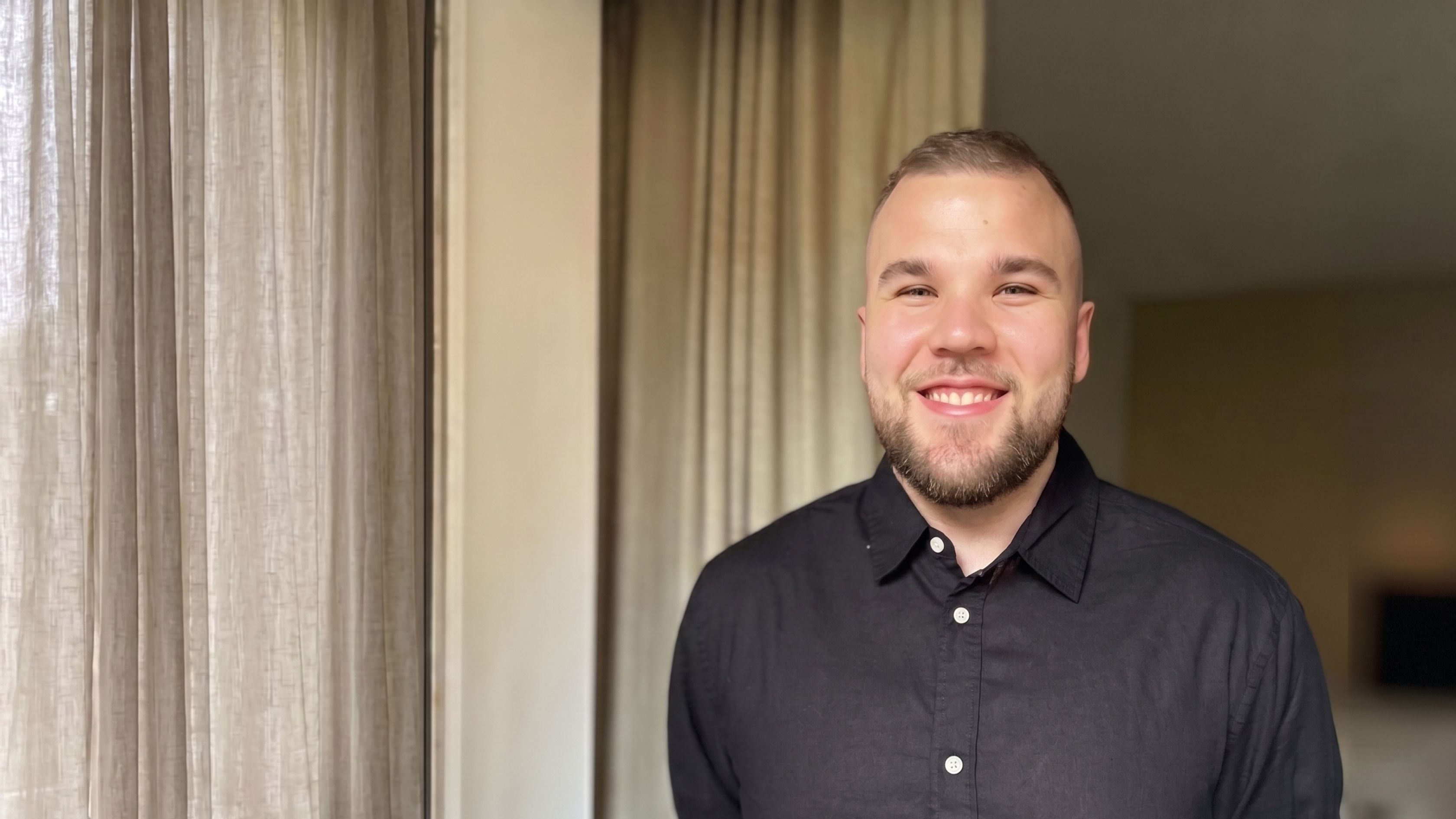 Porträtt av Lukas Rönnholm