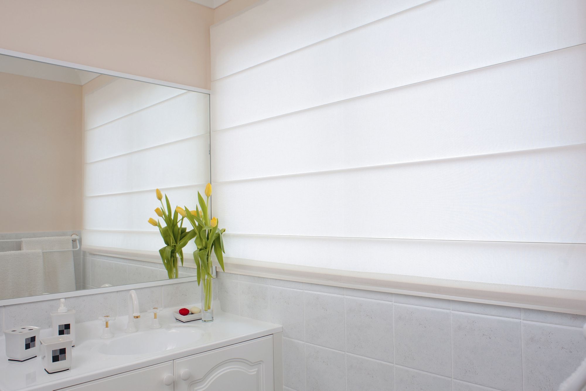 Where can I get roller blinds made?
