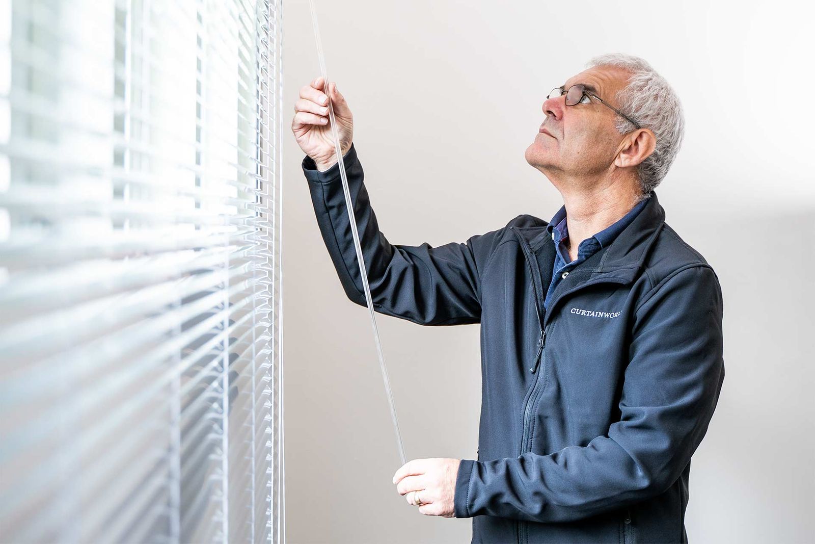 Curtain World image
