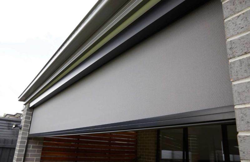 Are Motorised Outdoor Blinds Worth It?