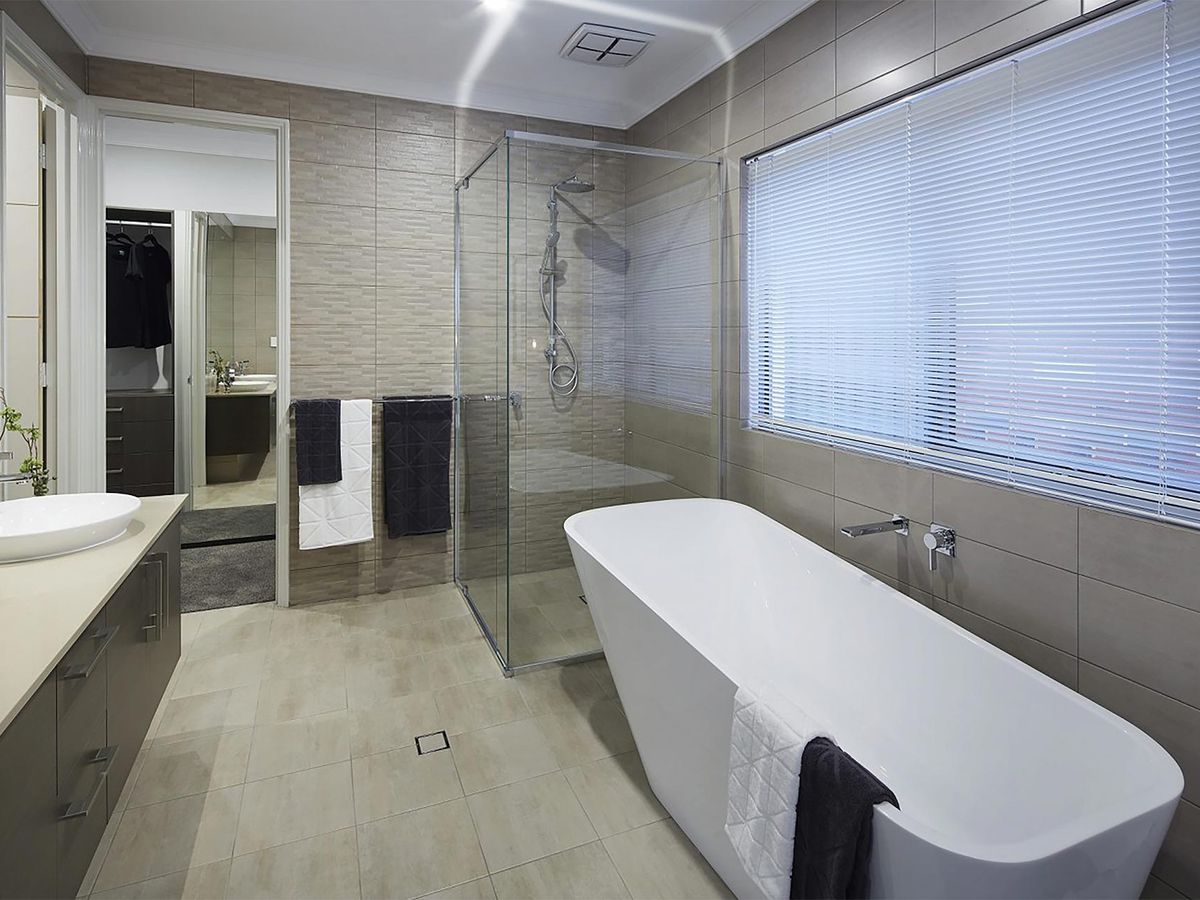 Aluminium venetian blinds