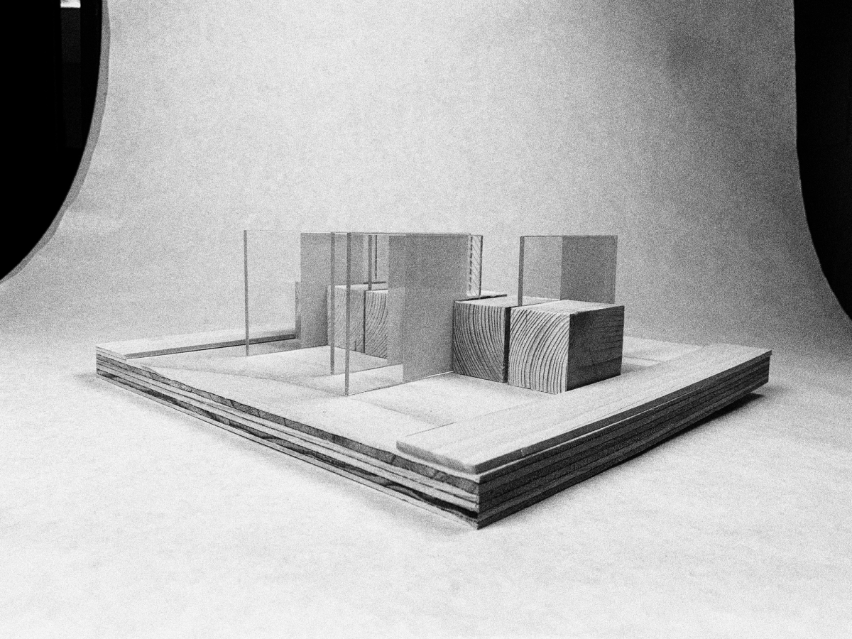 Constructivist Artifact 2 corner.