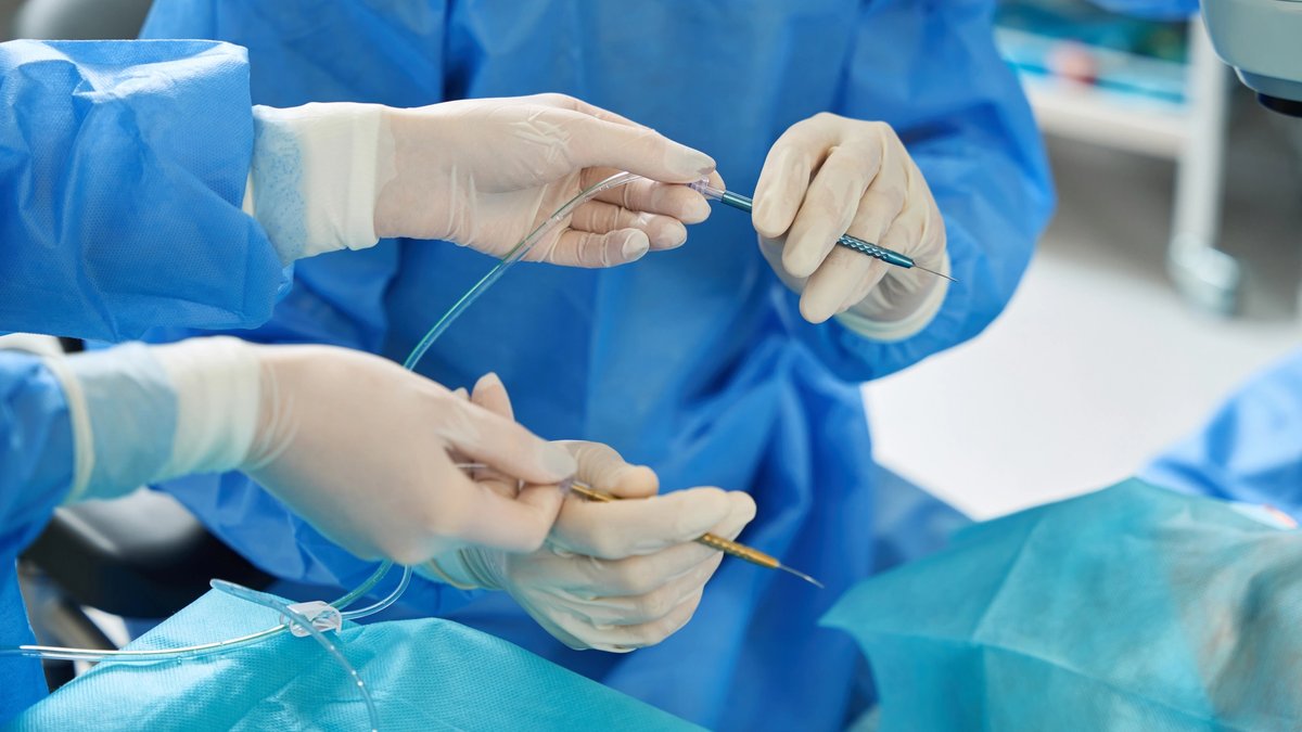 Uso semaglutida o tirzepatida antes de una cirugía: qué debes informar a tu equipo médico