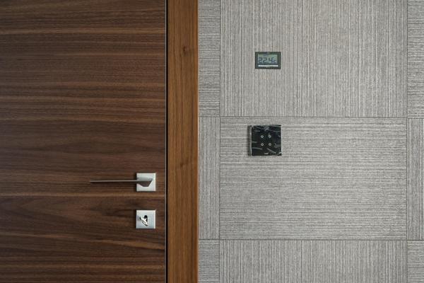 Uși metalice apartament – siguranță și izolare pentru locuința ta