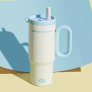 Pale blue 25oz insulated tumbler with handle