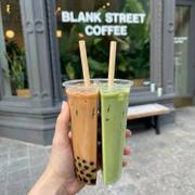 Custom Clear Plastic Twin Share Cups for Cold Drinks image 5