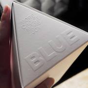 Custom Triangular Folding Boxes image 5