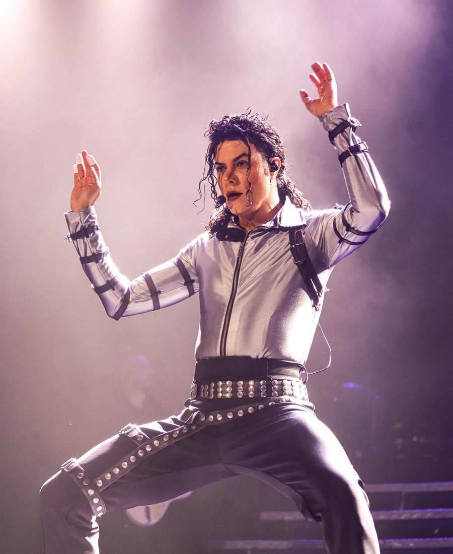 Rodrigo Teaser | TRIBUTO AO REI DO POP