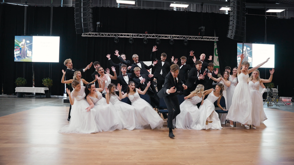 Maturaball HTL Pinkafeld Bautechnik 2025 – Tatort Baustelle & letzter Skylight-Auftritt
