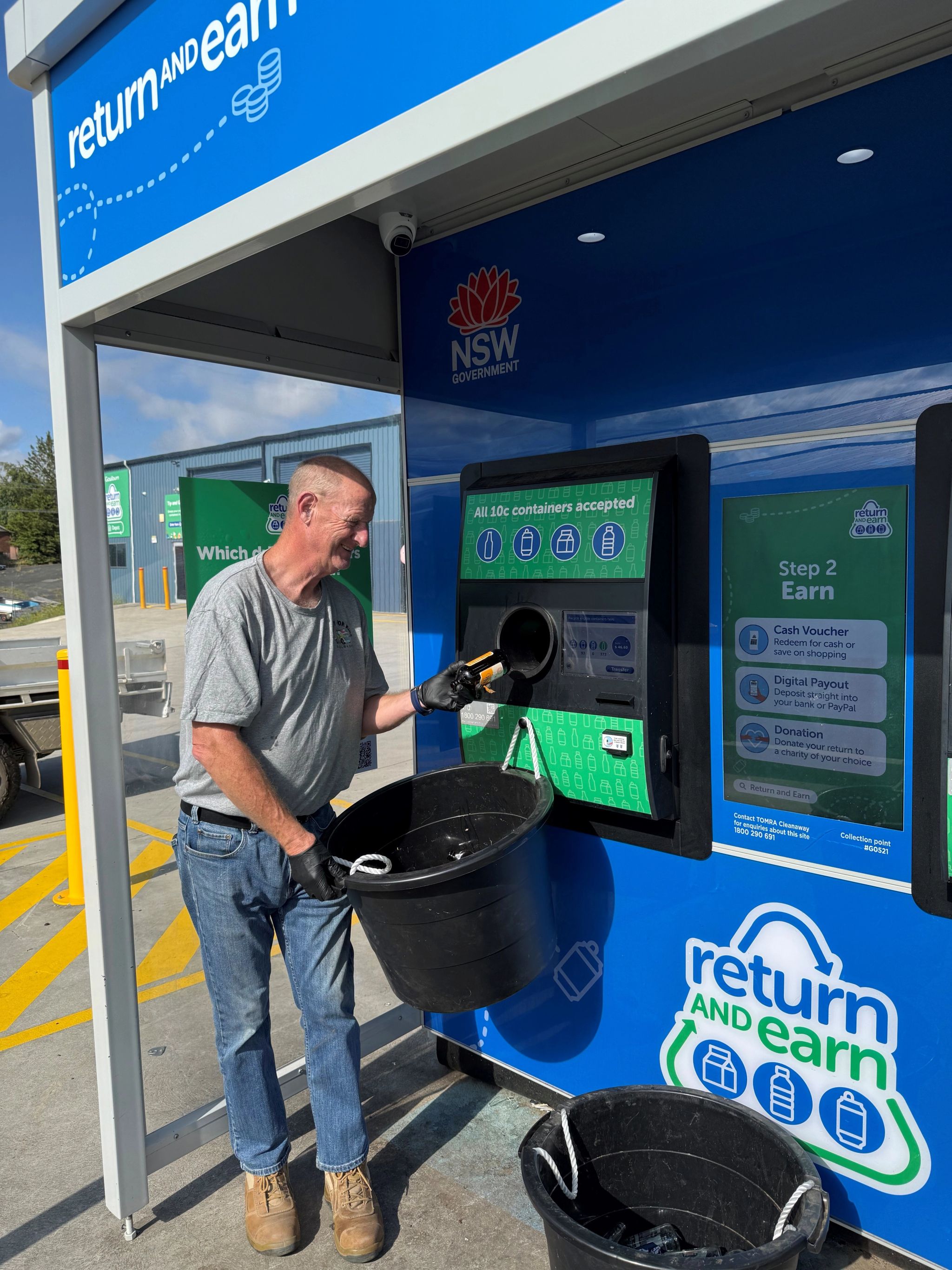 Convoy fuels up with container refunds | Return and Earn - Bottle, Can ...