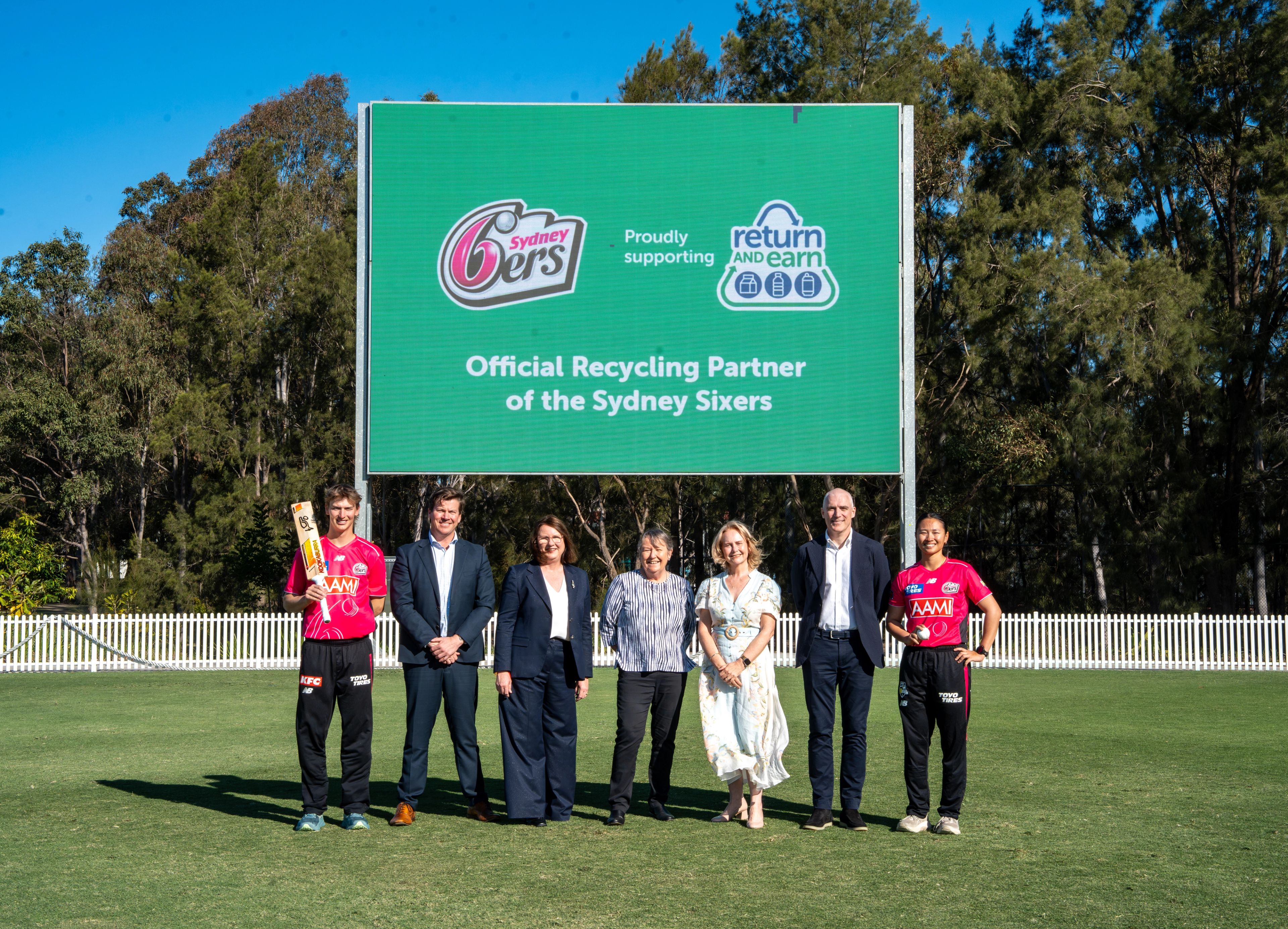 Return and Earn team with Sydney Sixers announcing the partnership