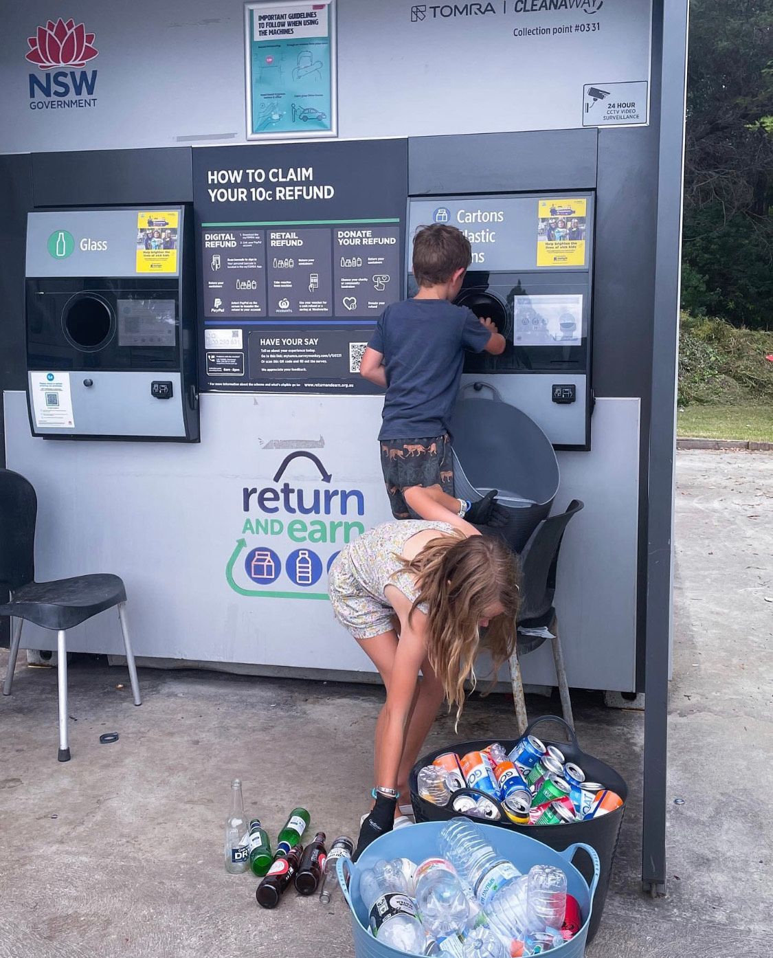Road tripping kids collect cans to earn some pocket money