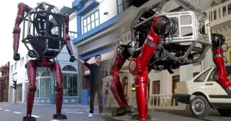 Chinese Firm Unitree Unveils Transformable Manned Mecha