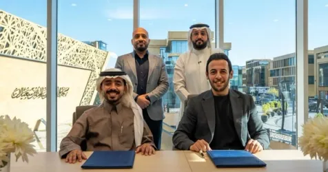 iSchool Partners with Saudi Azm Holding for Tech Training Initiative