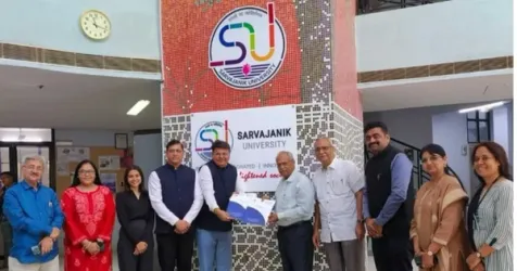 Sarvajanik University Partners with India Accelerator to Boost Startups