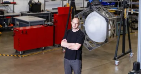 Lux Aeterna Raises $10M for Reusable Satellite Fleet