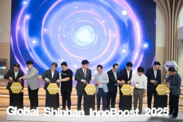 Global Shinhan InnoBoost 2026 program banner featuring logos and event details.