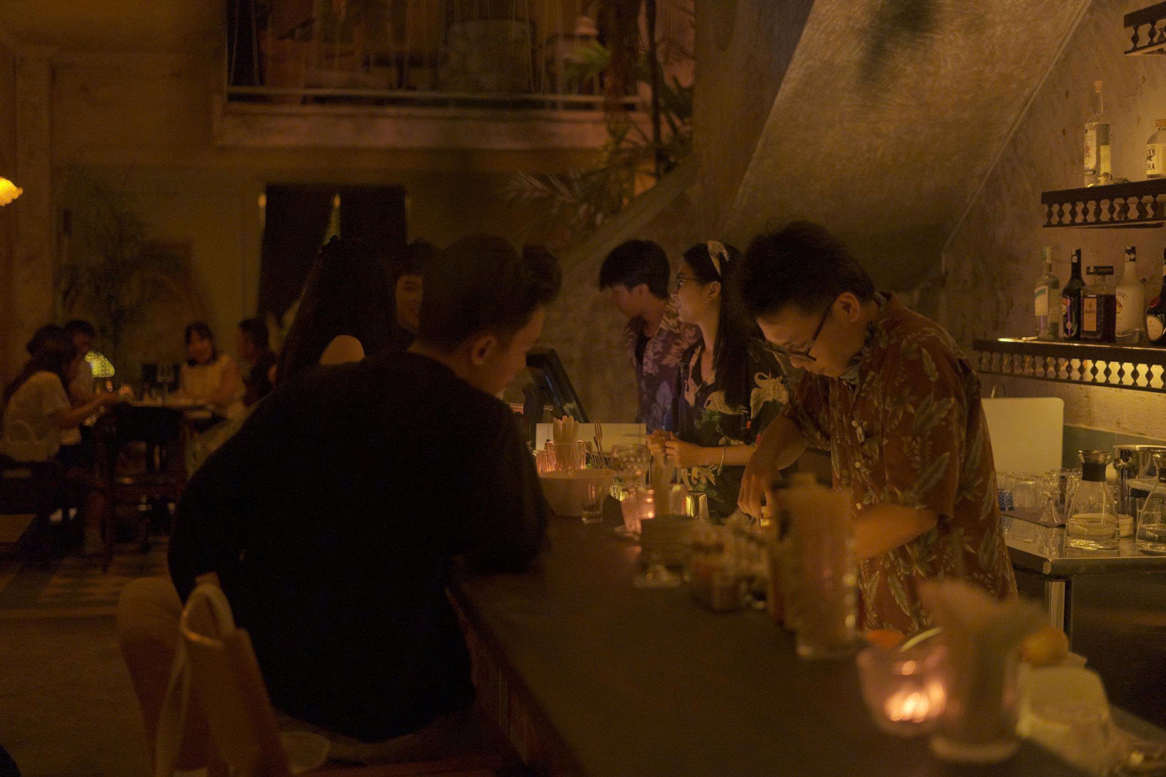 bar staff saigon vietnam drinks
