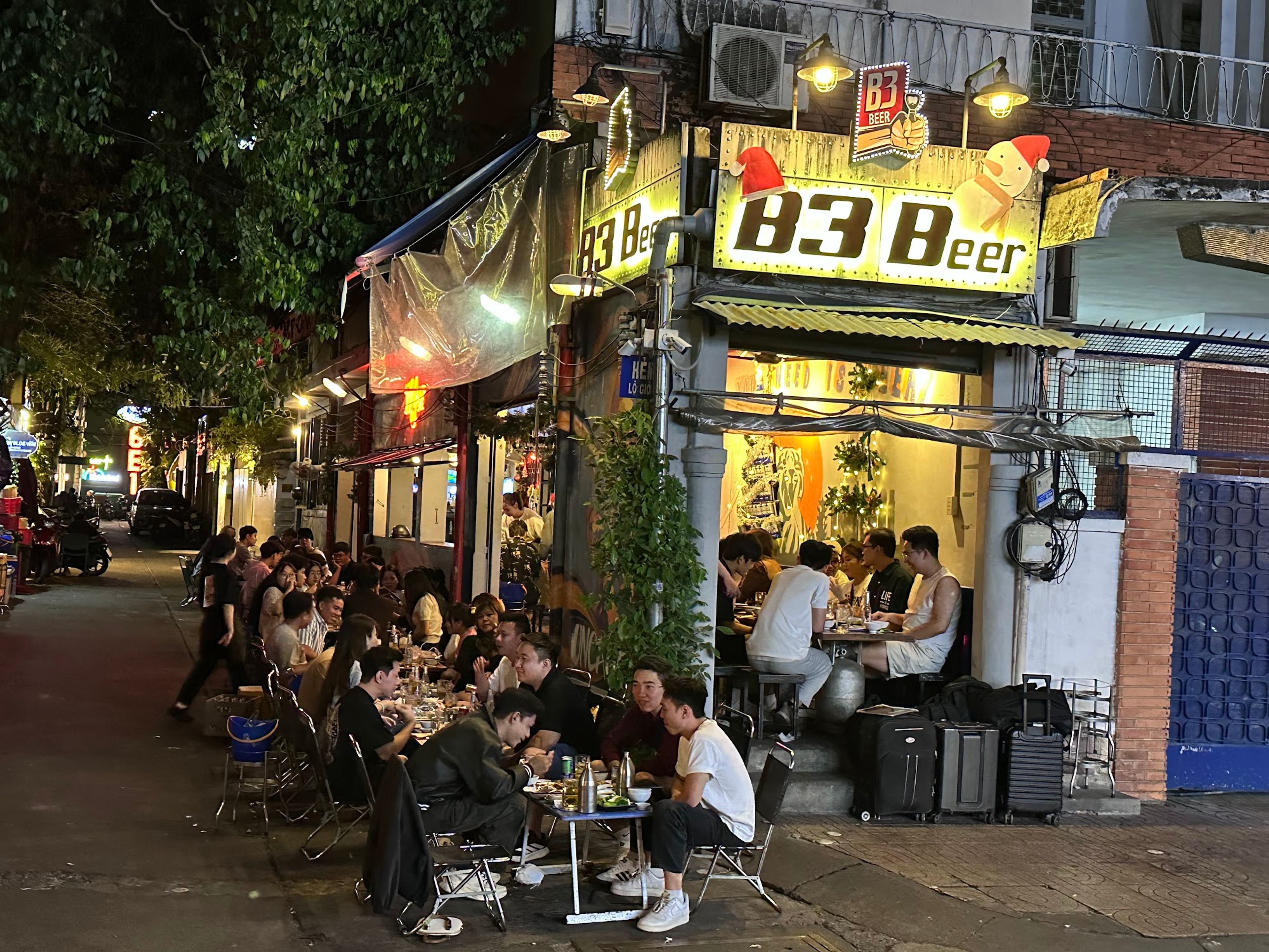 b3 beer drinks