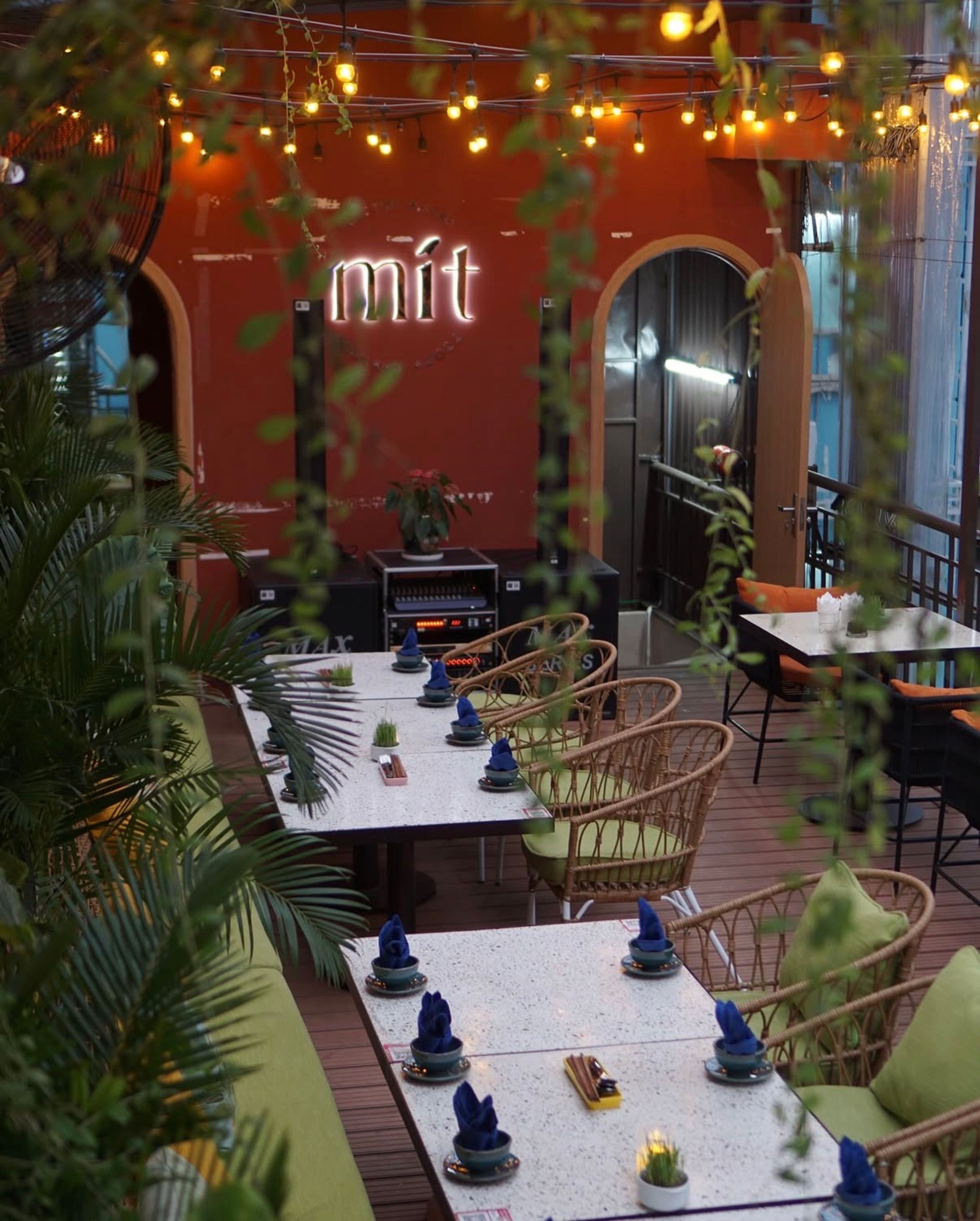 fnb saigon food