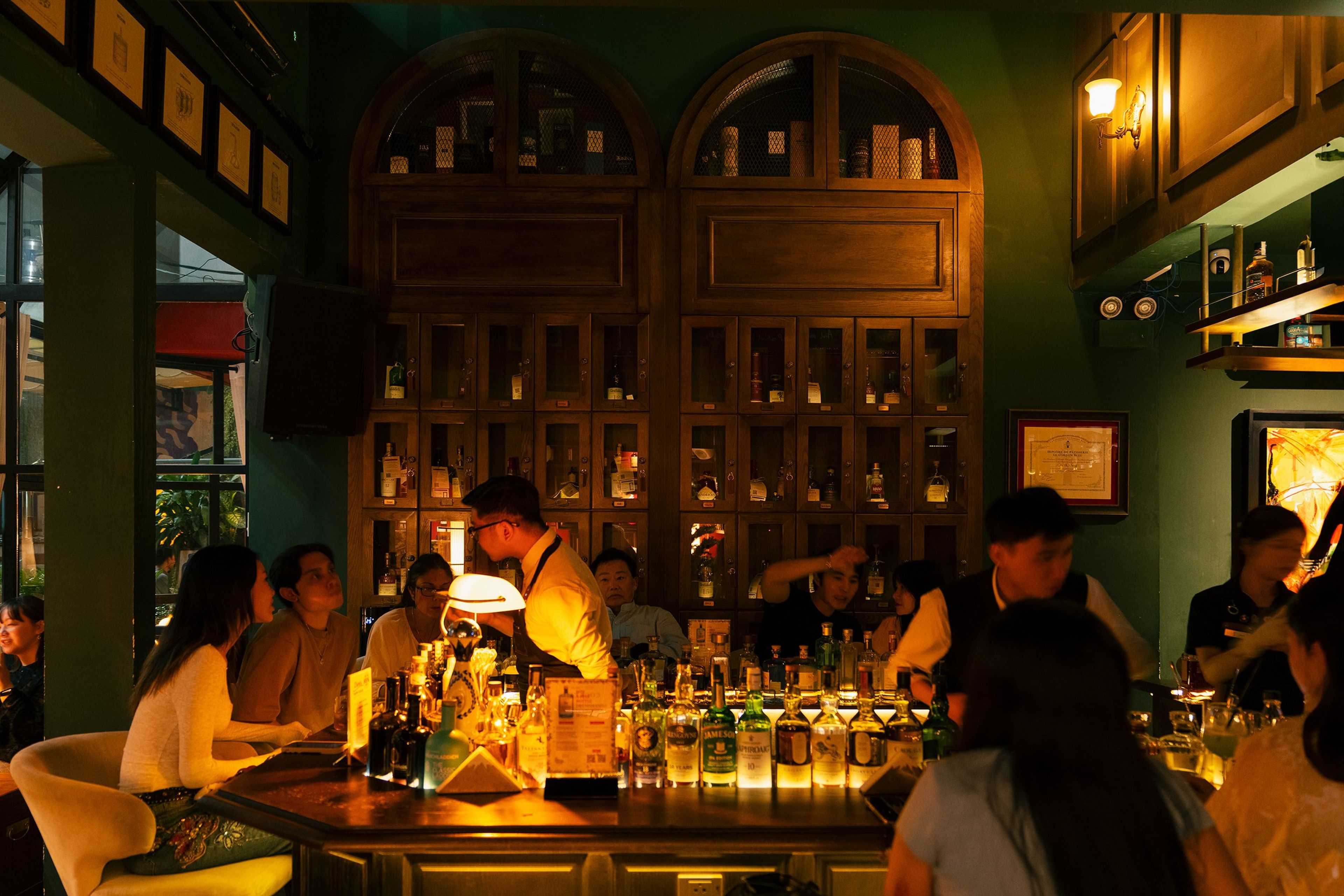 Legato jazz bar, HCMC, Saigon Vietnam