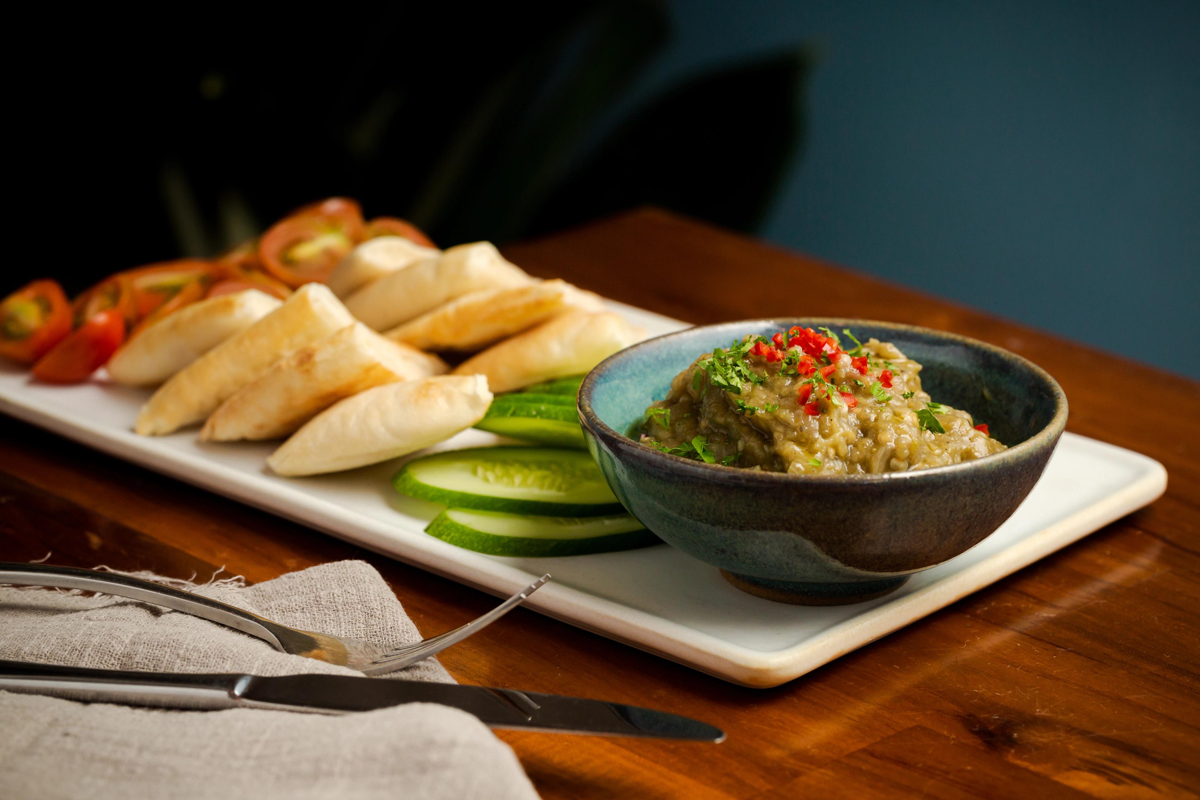 babaganoush plate 