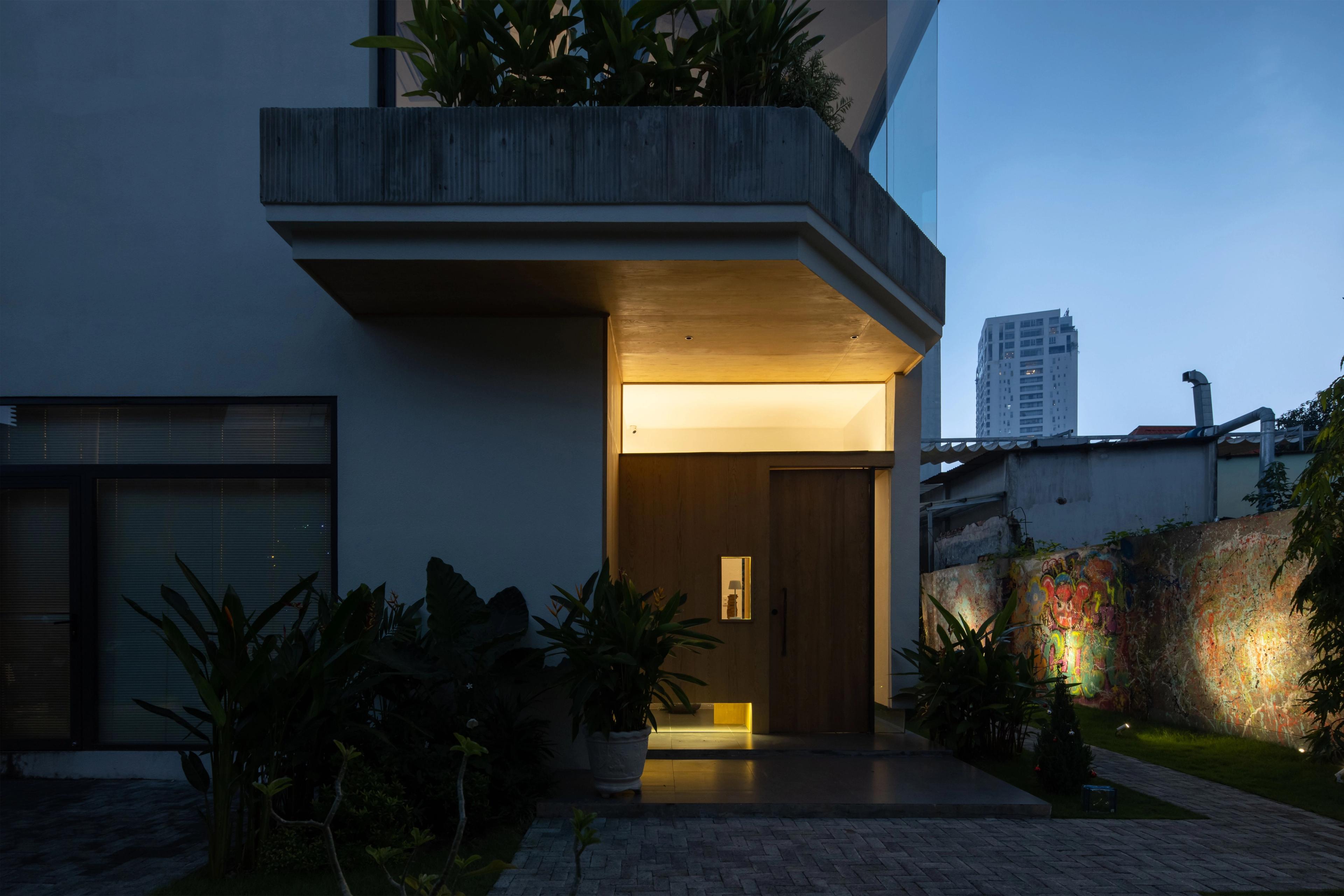 ciel dining hcmc saigon vietnam 