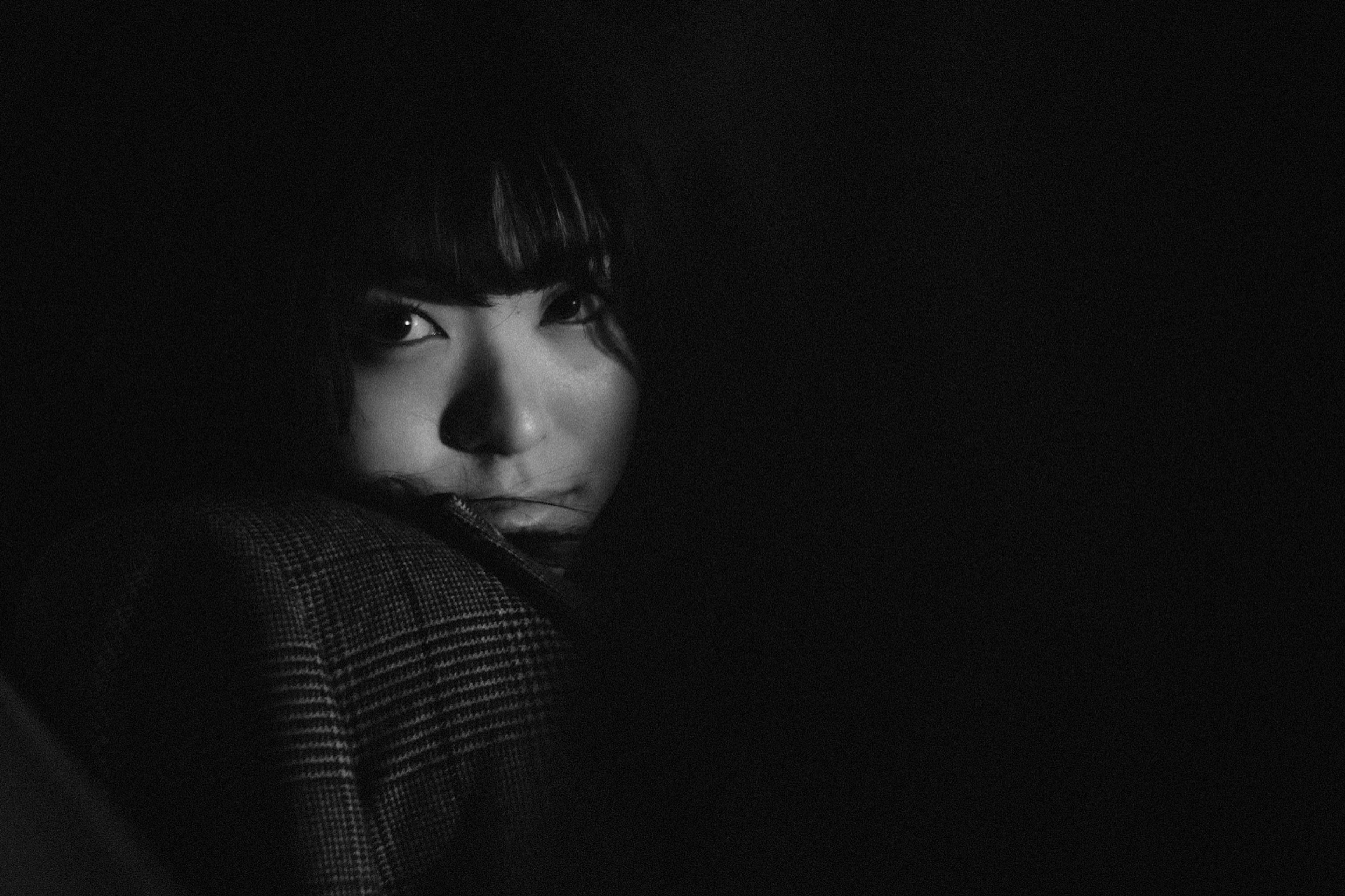 portrait women luuvu