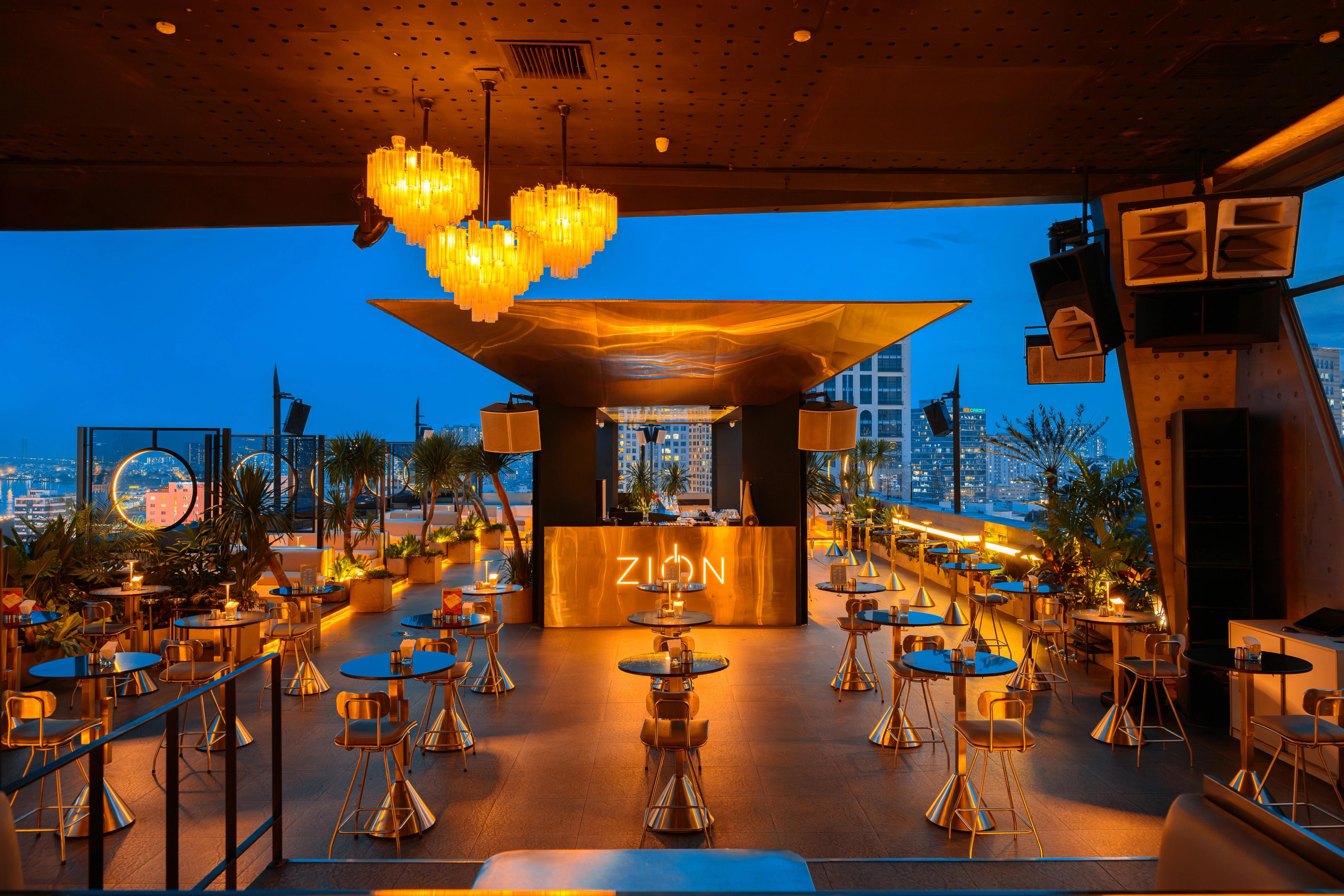zion sky lounge and bar saigon