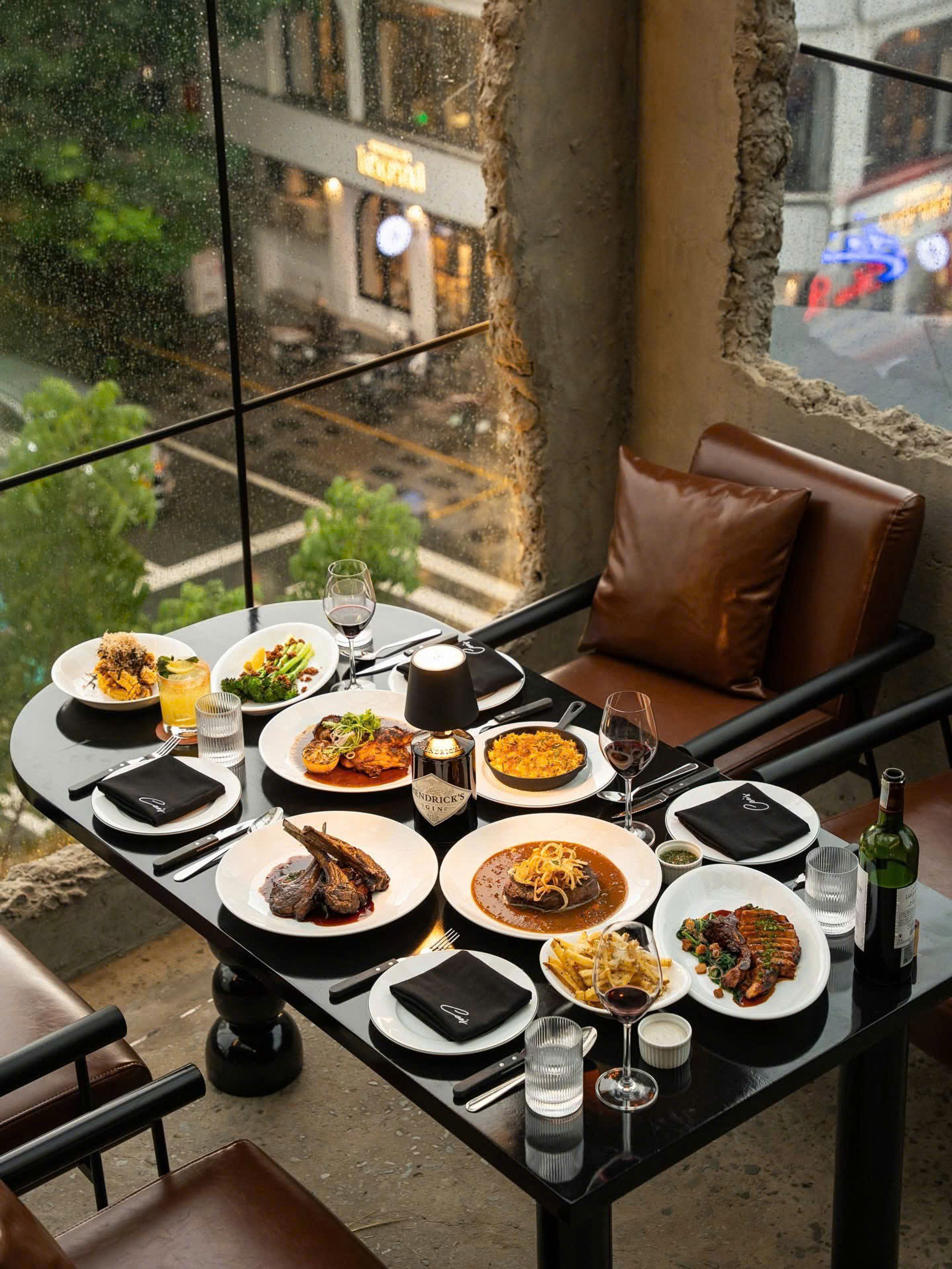 Cee's Eatery F&B food dining