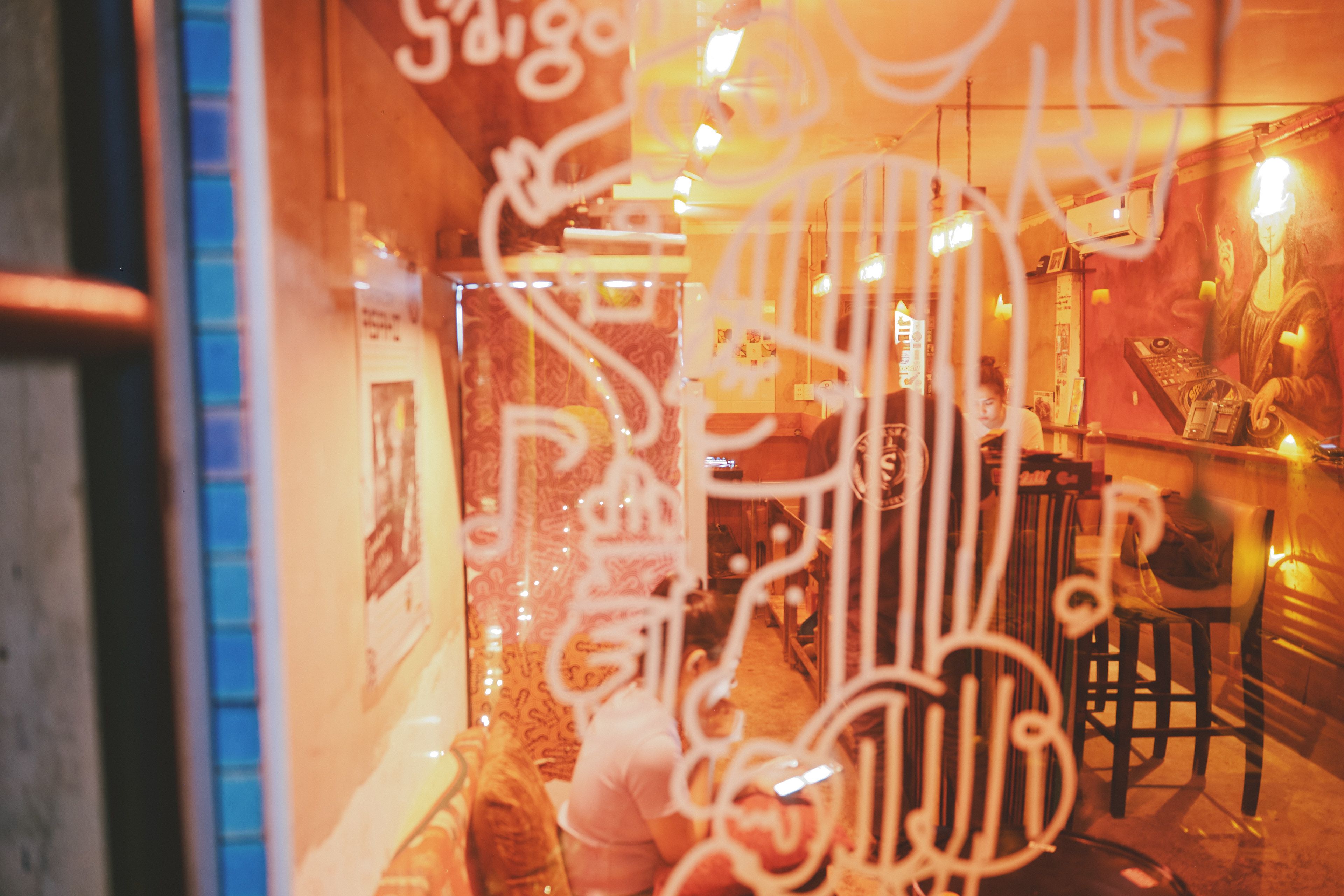 saigon vietnam music bar japantown