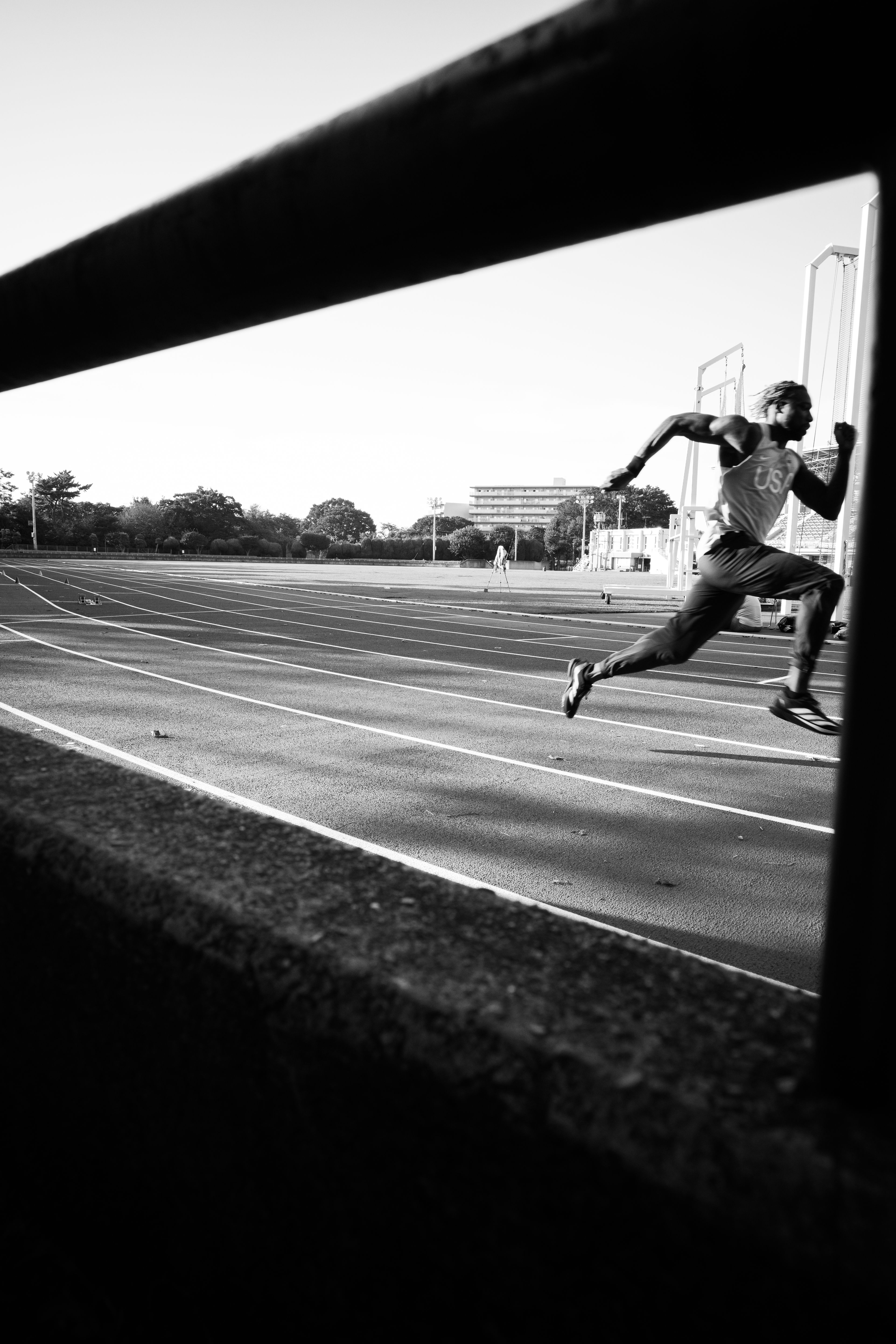 noah lyles luuvu photo