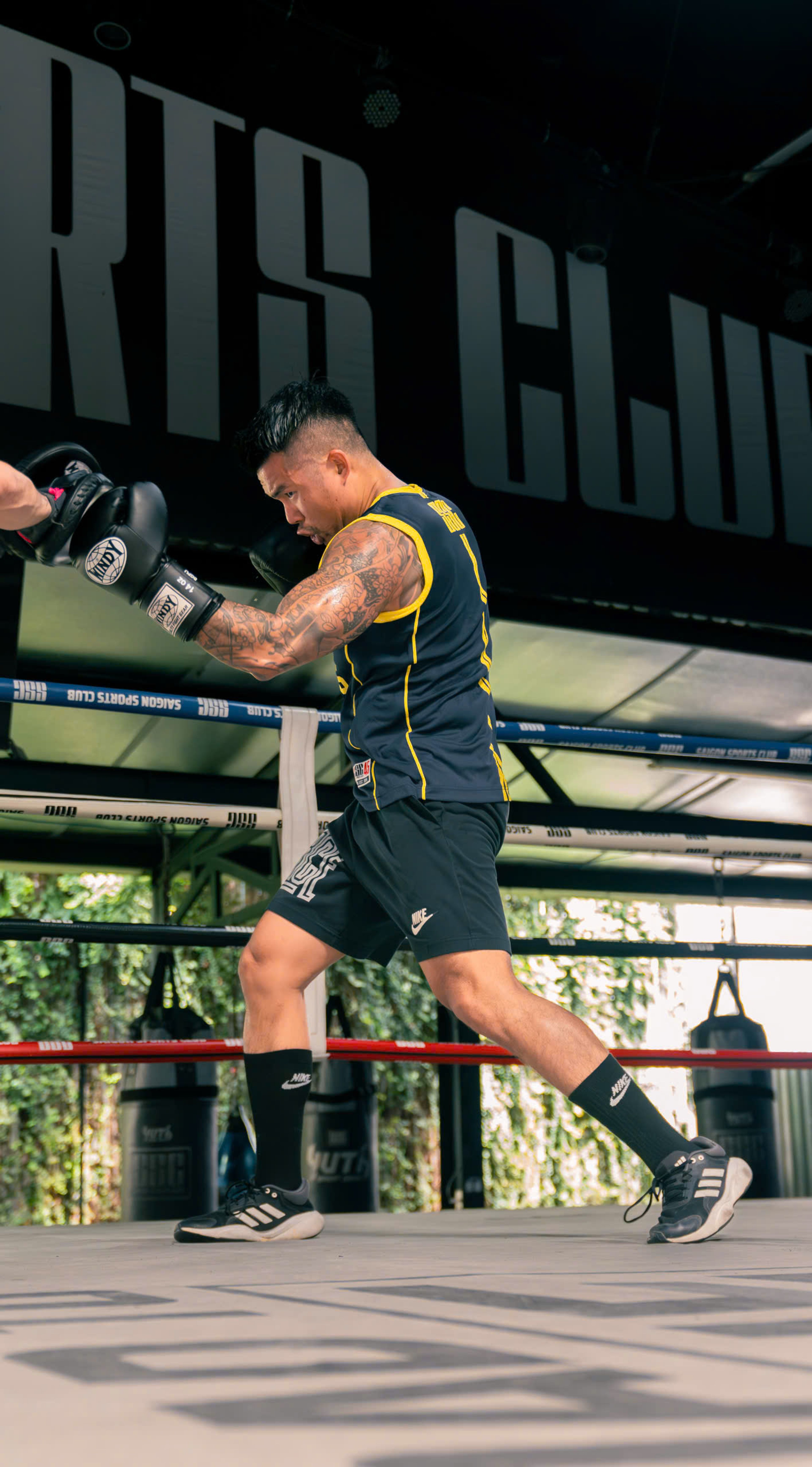 boxing saigon sports club adrian