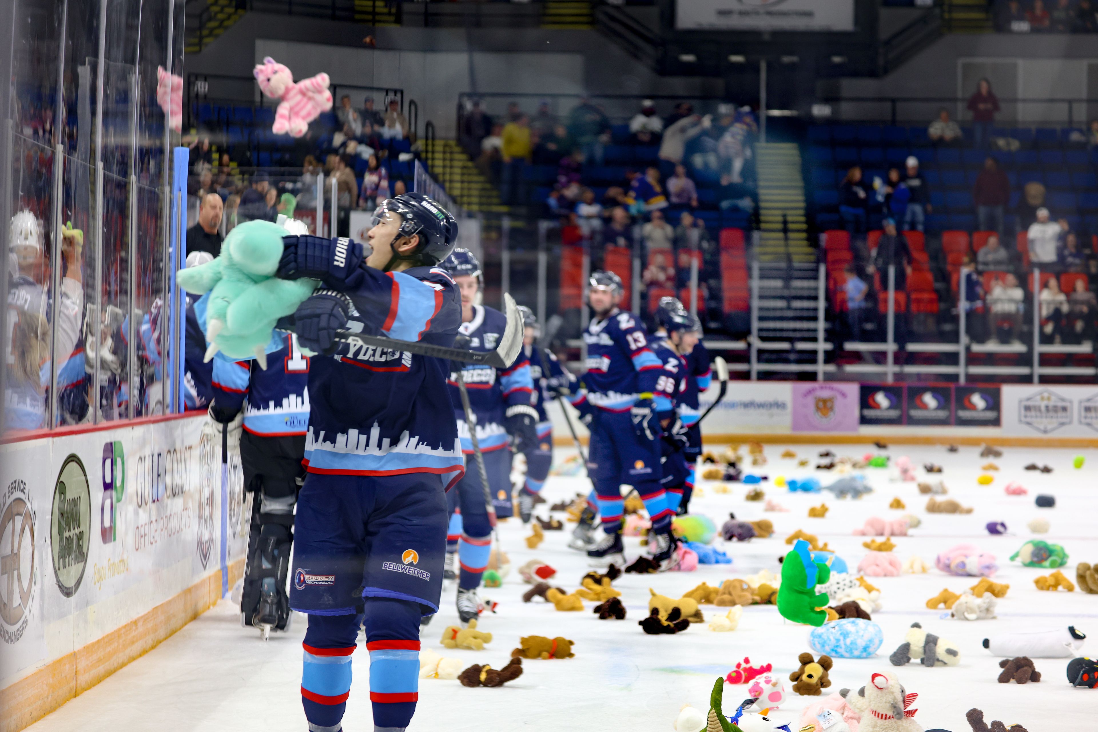 change ice hockey
