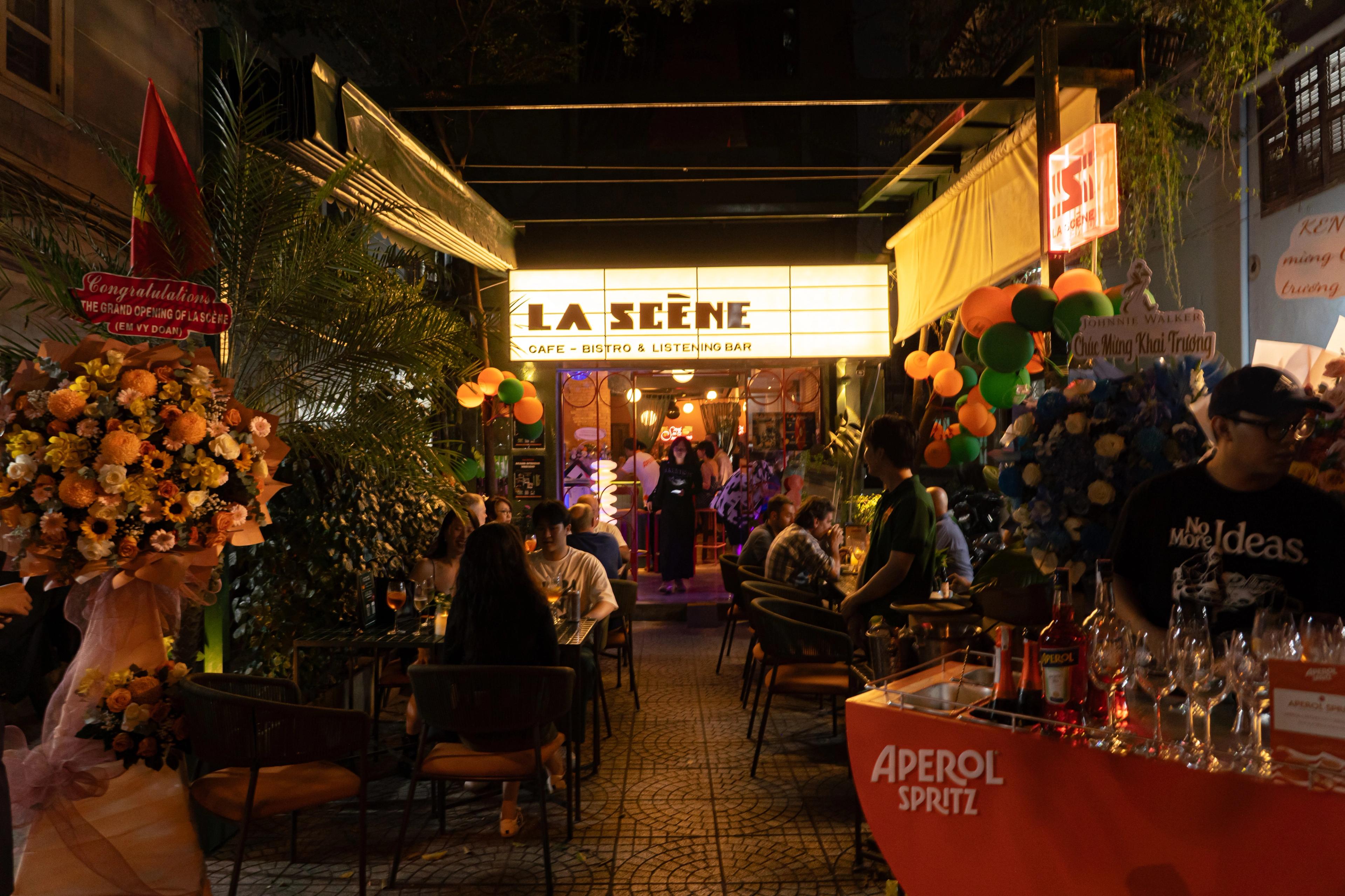 cool nightlife hcmc saigon