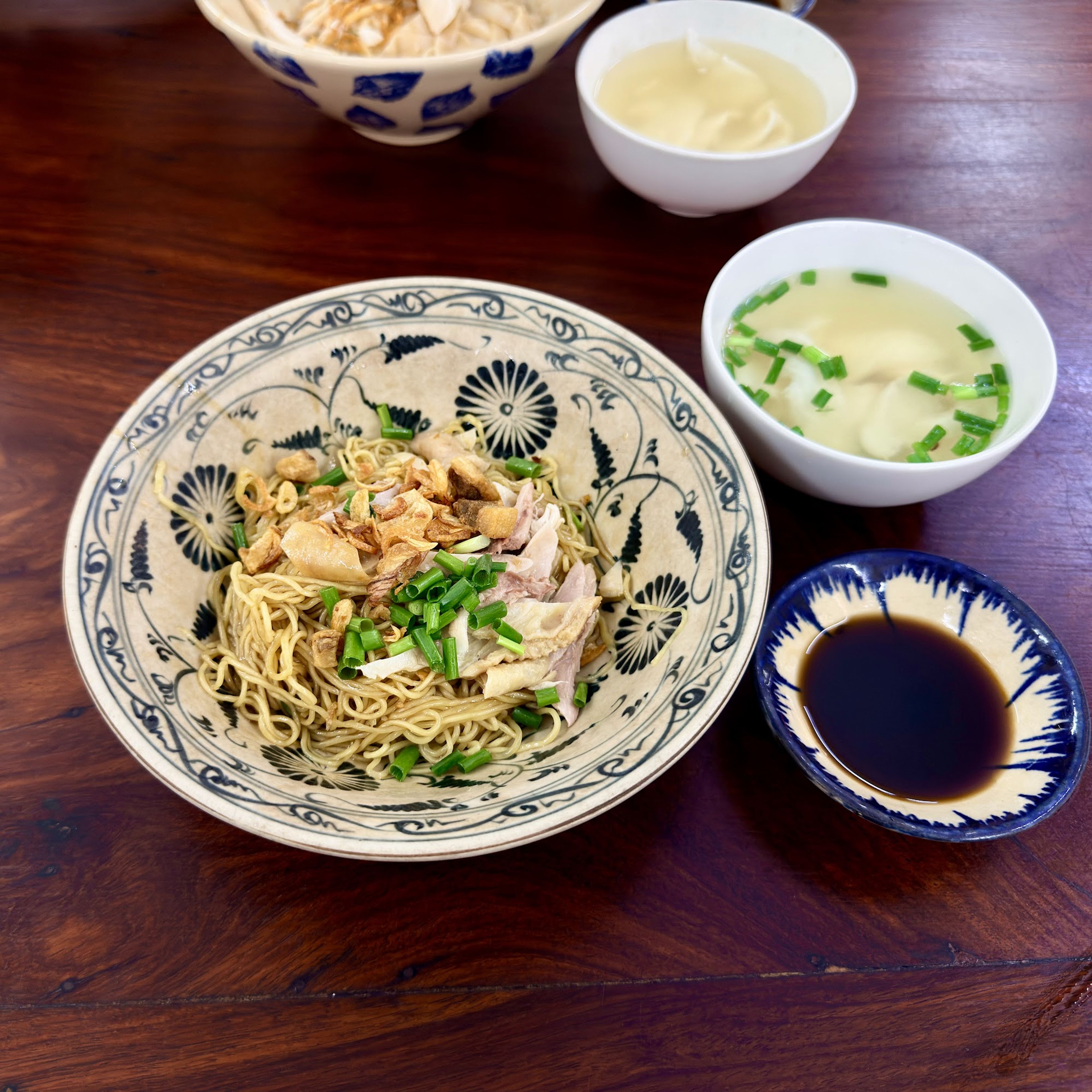 Hủ tiếu gà cá Hà Ký