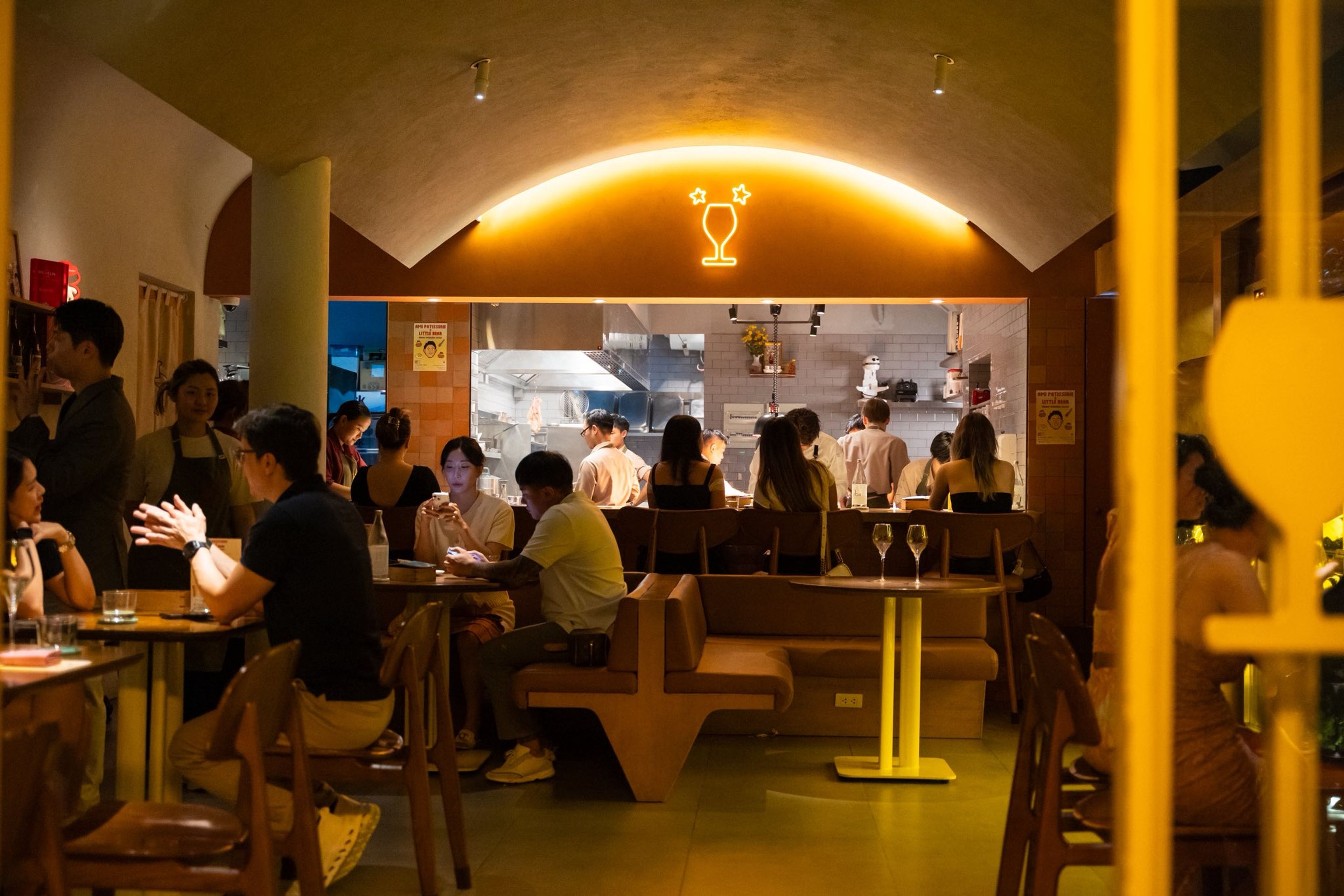 little bear wine bar michelin restaurant hcmc saigon vietnam 