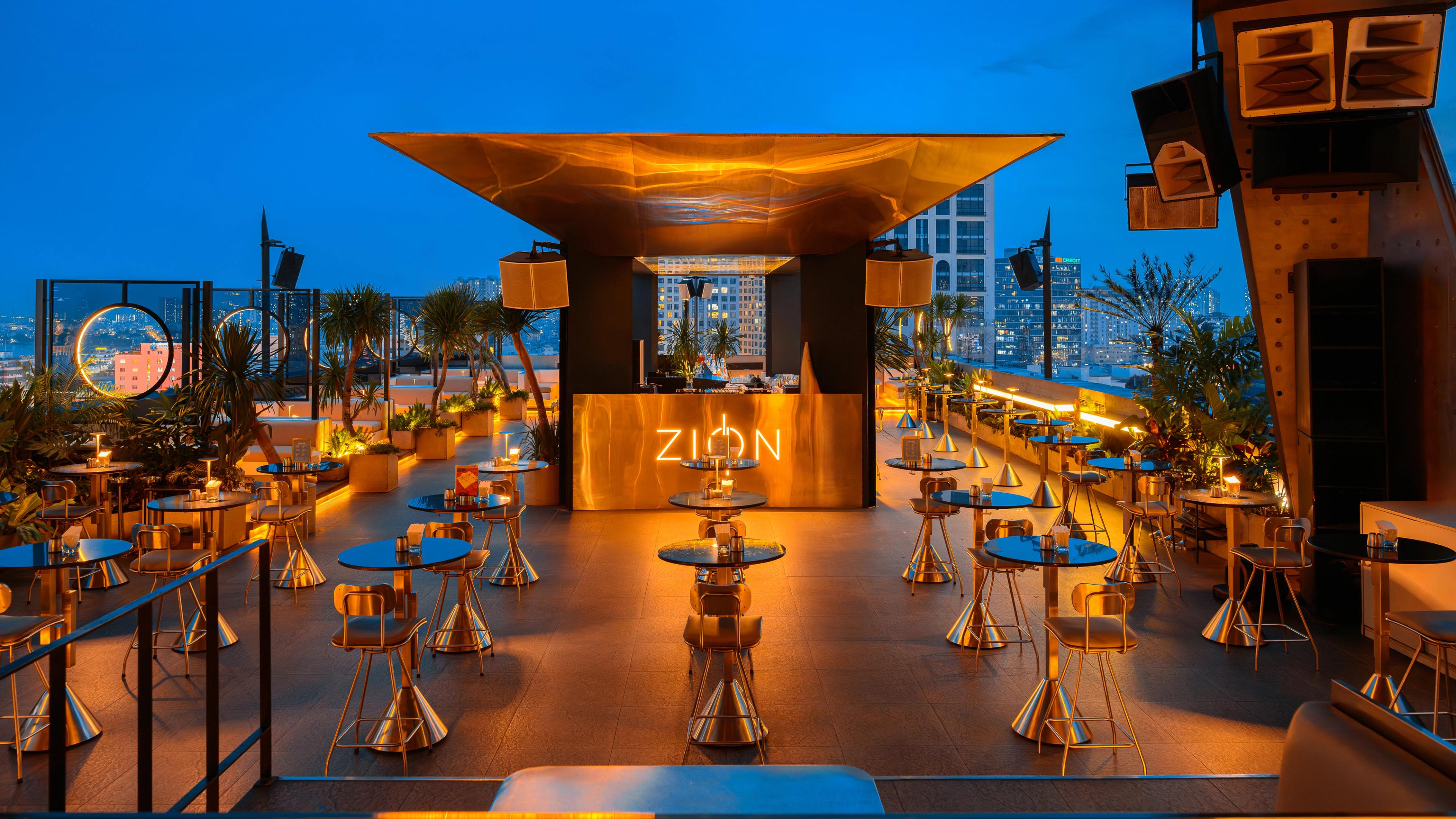 Zion Sky Lounge & Dining